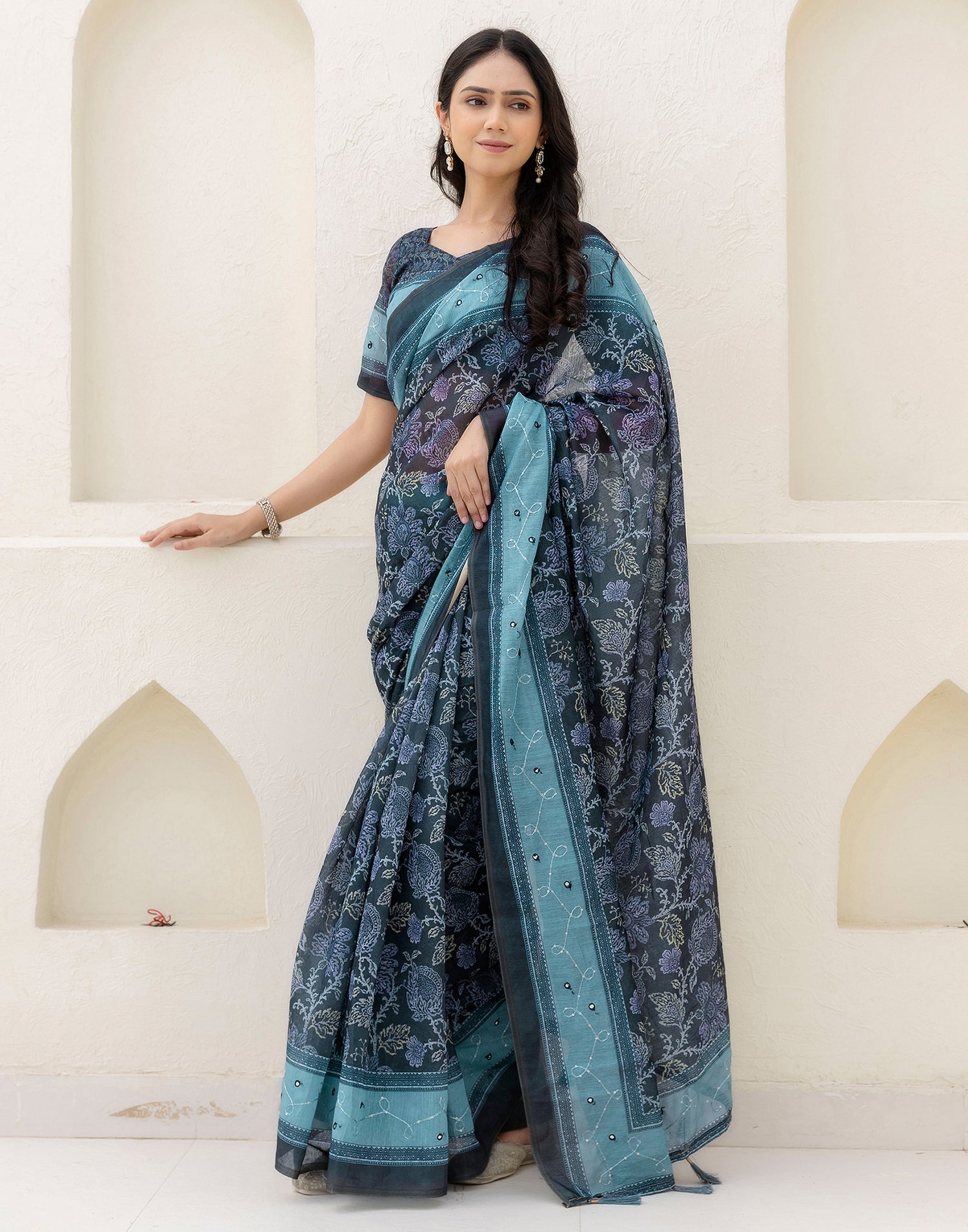 Green Cotton Embroidery Printed Saree