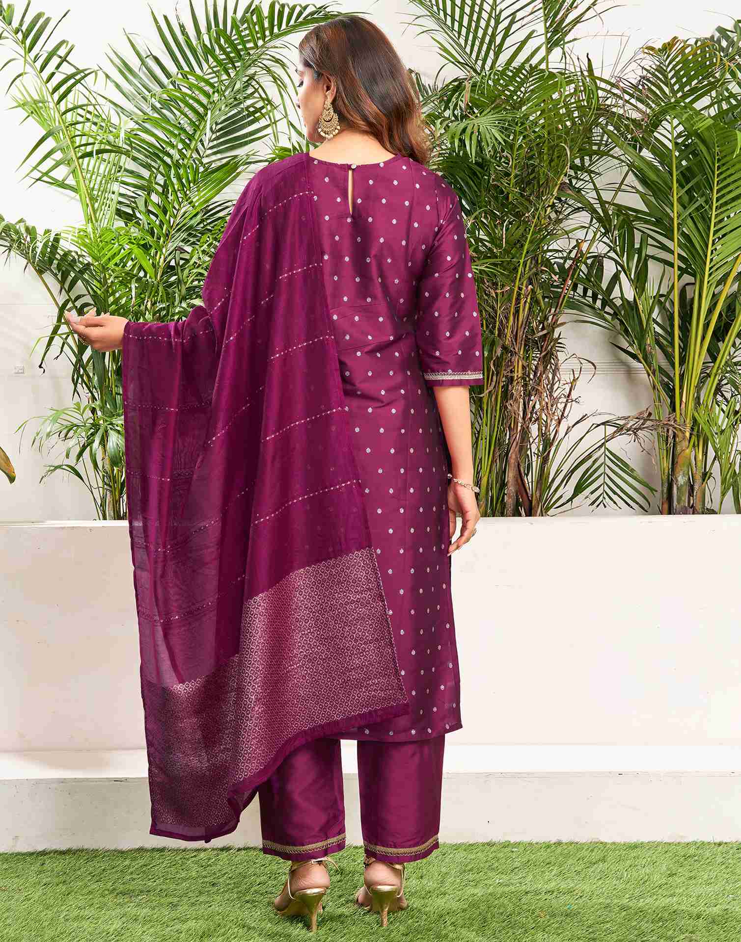 Dark Magenta Taffeta Embroidery Straight Kurta Set With Dupatta
