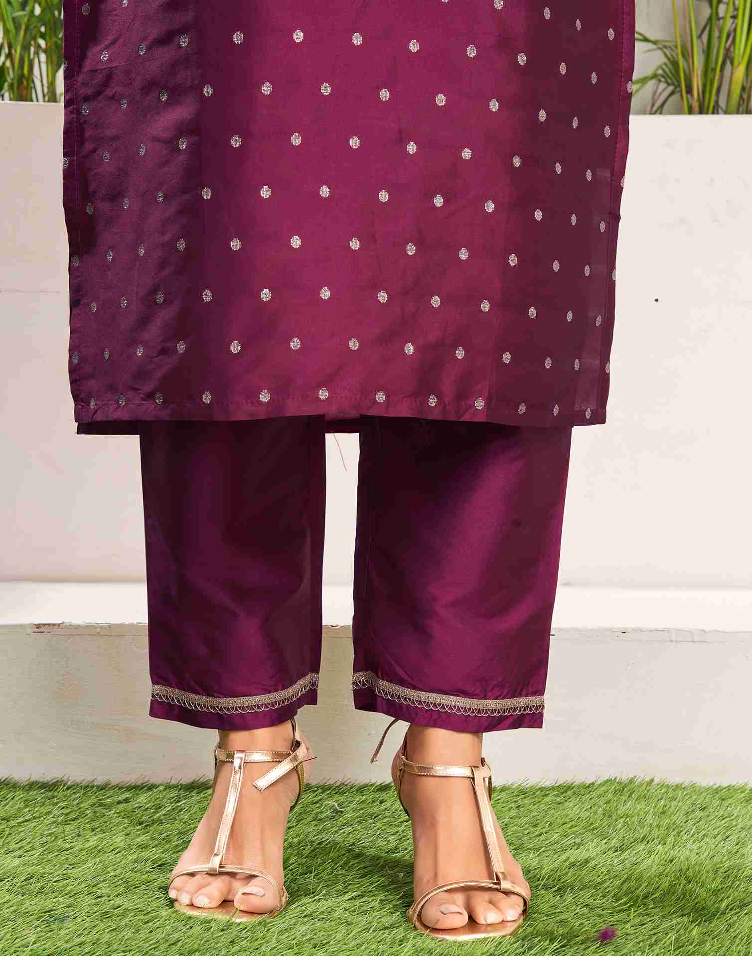 Dark Magenta Taffeta Embroidery Straight Kurta Set With Dupatta