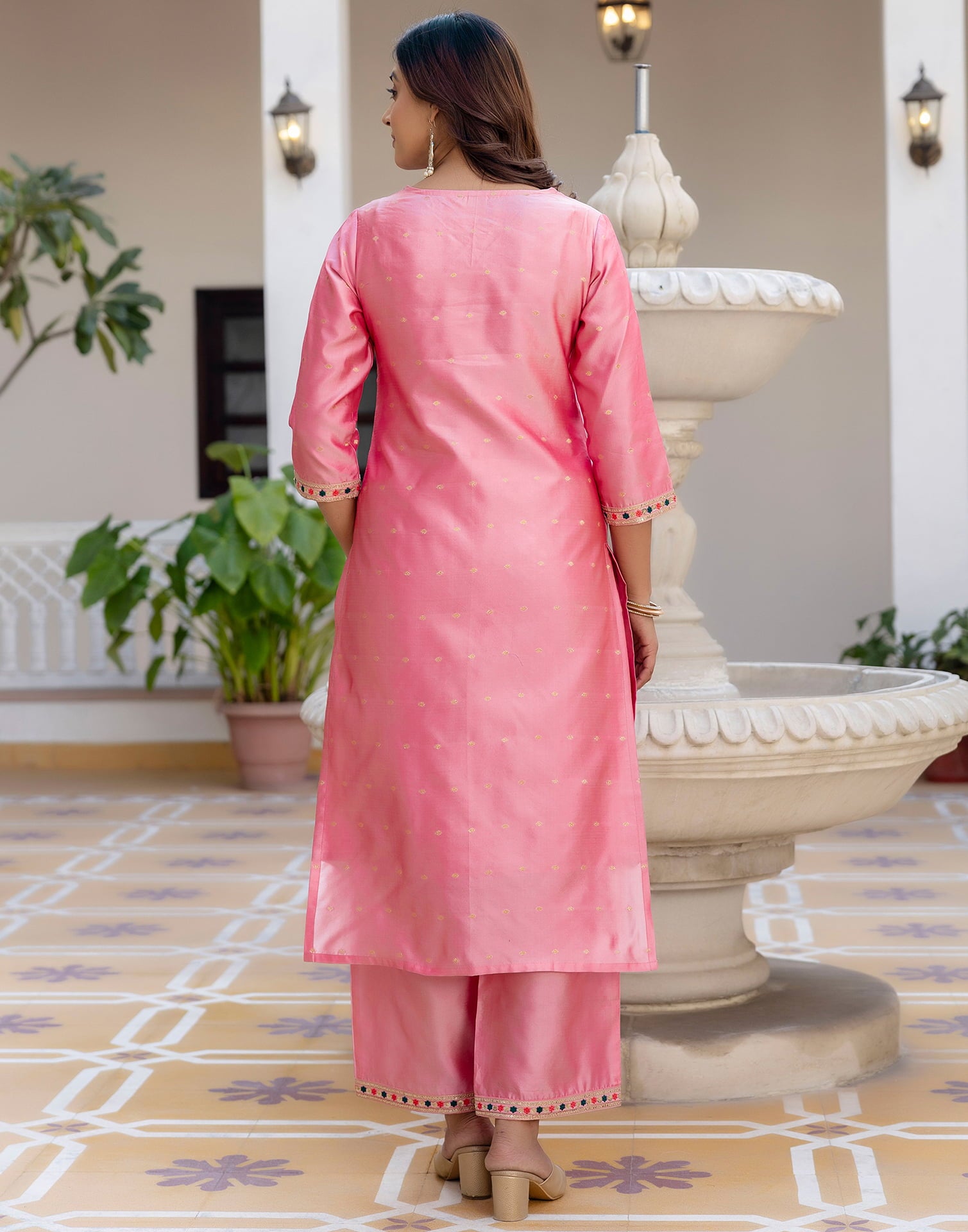 Dull Pink Taffeta Embroidery Straight Kurta Set With Dupatta