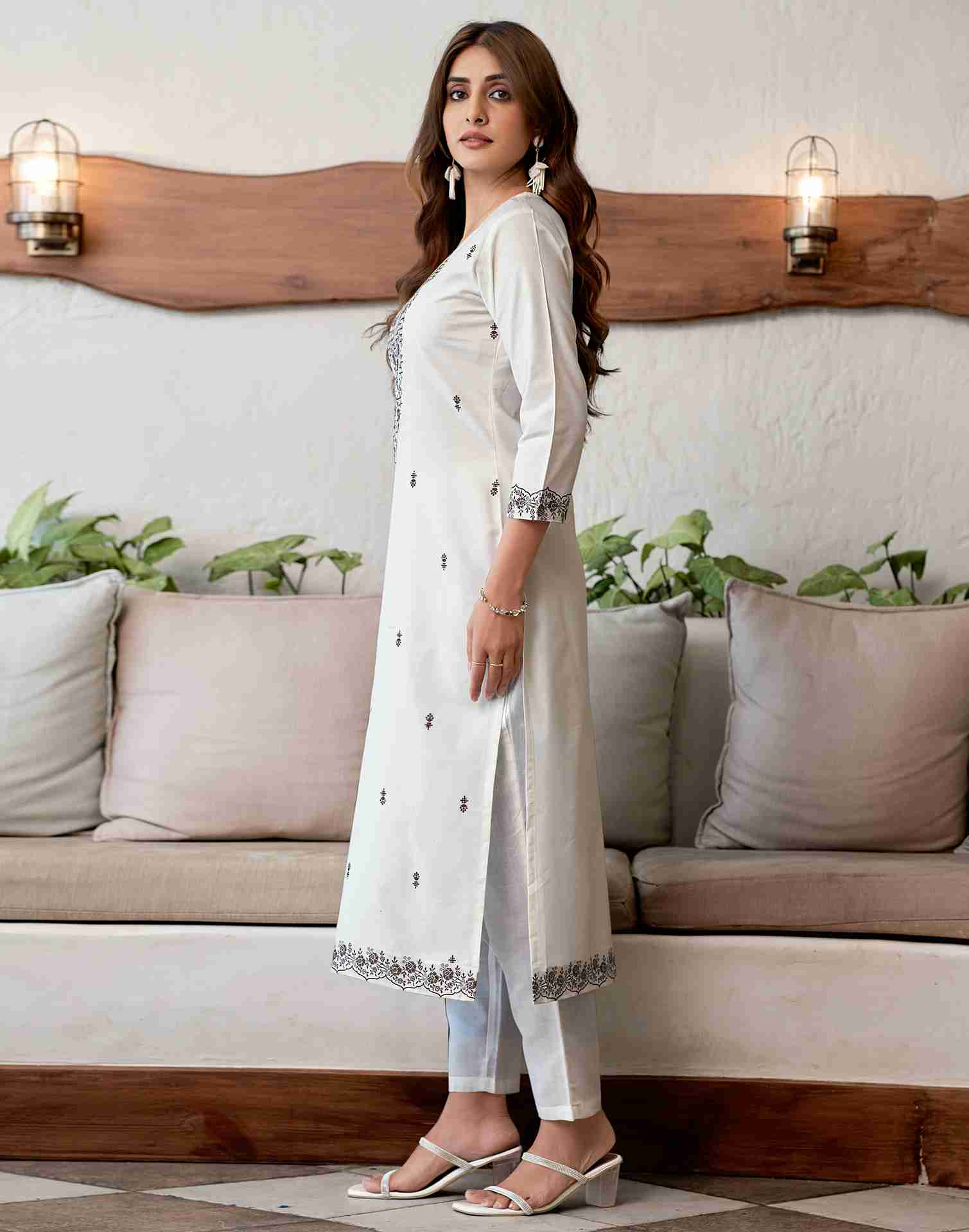 Off White Cotton Woven Straight Kurta With Pant And Dupatta