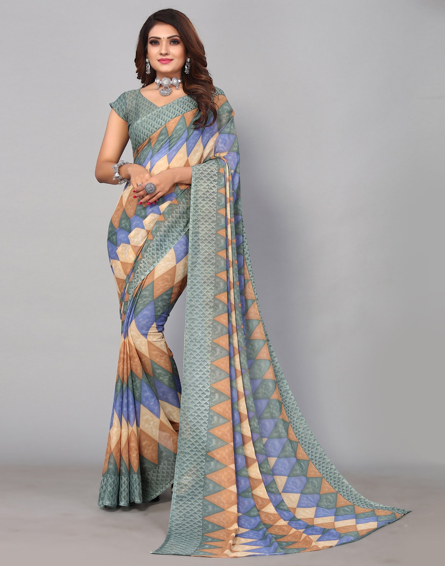 Mint Grey & Multicoloured Georgette Printed Saree | Sudathi