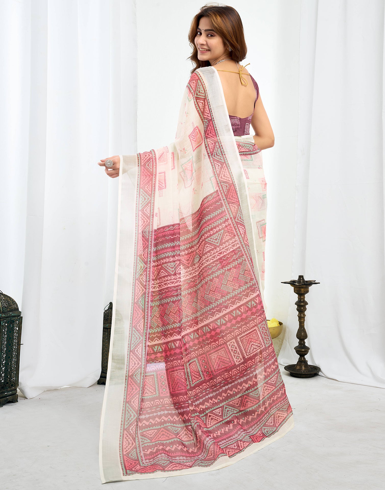 Ready To Wear Off White Printed Linen Saree