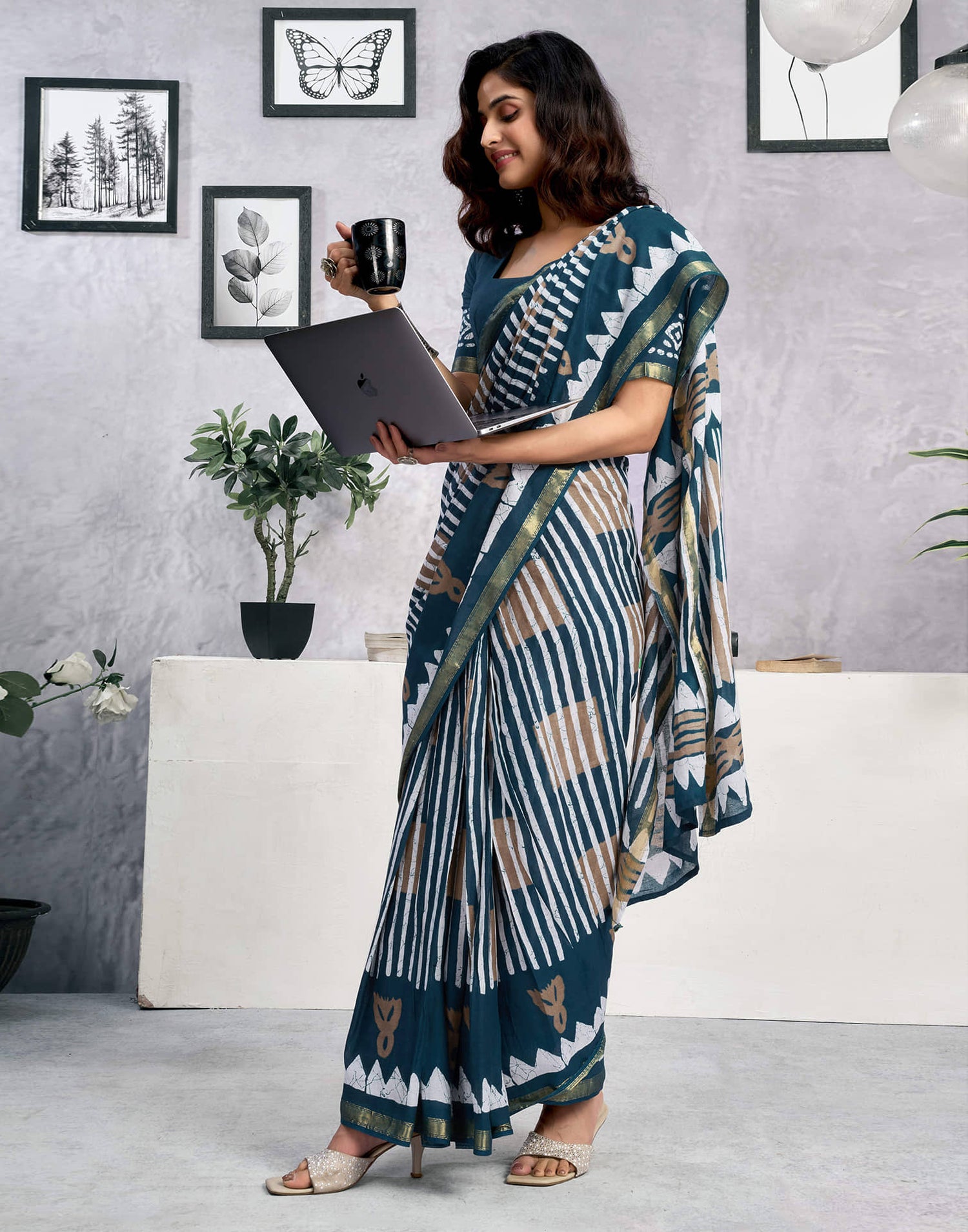 Ready To Wear Rama Blue Cotton Printed Saree