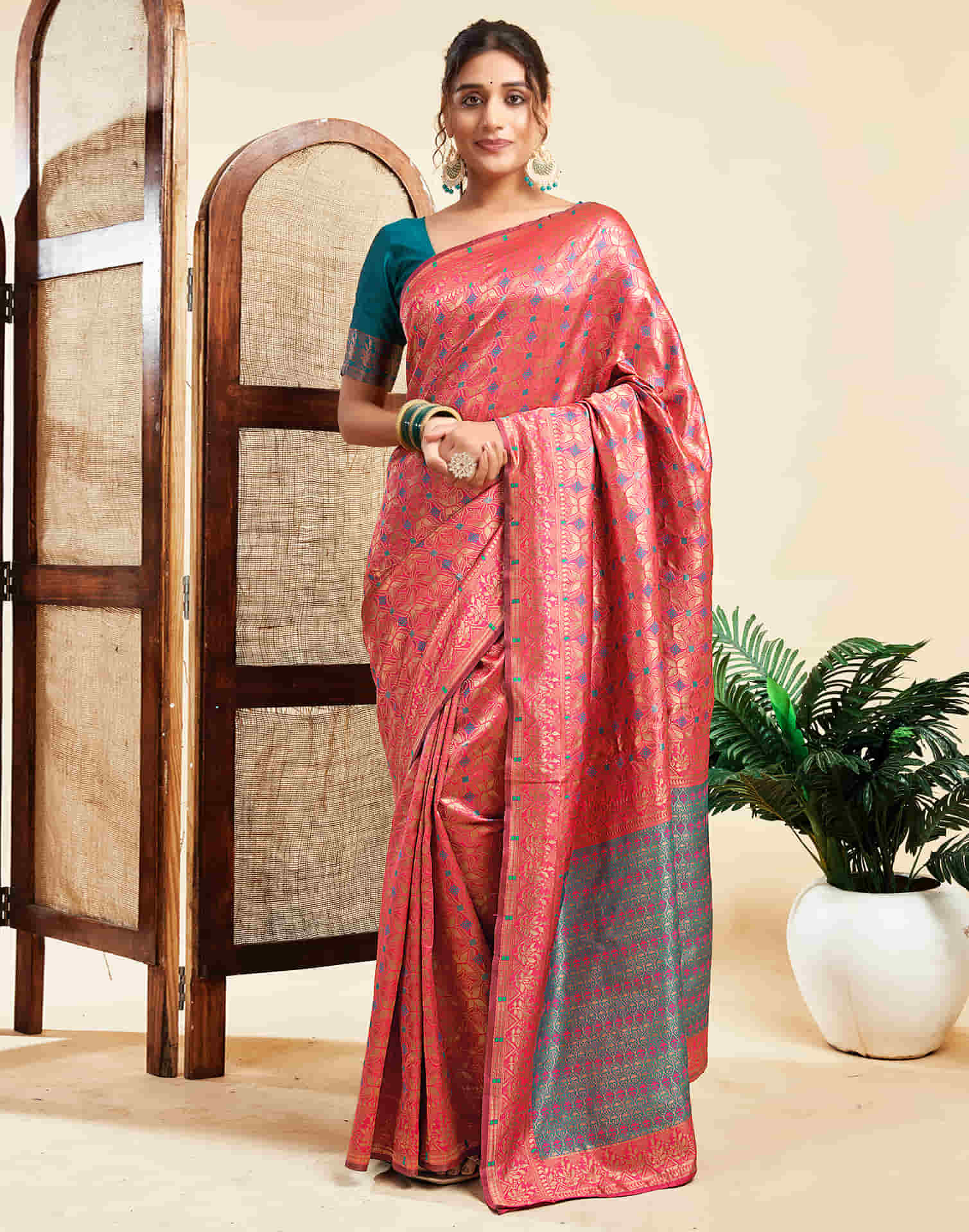 Rani Pink Silk Woven Saree