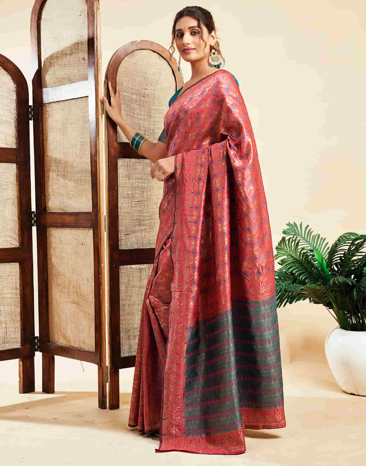 Rani Pink Silk Woven Saree