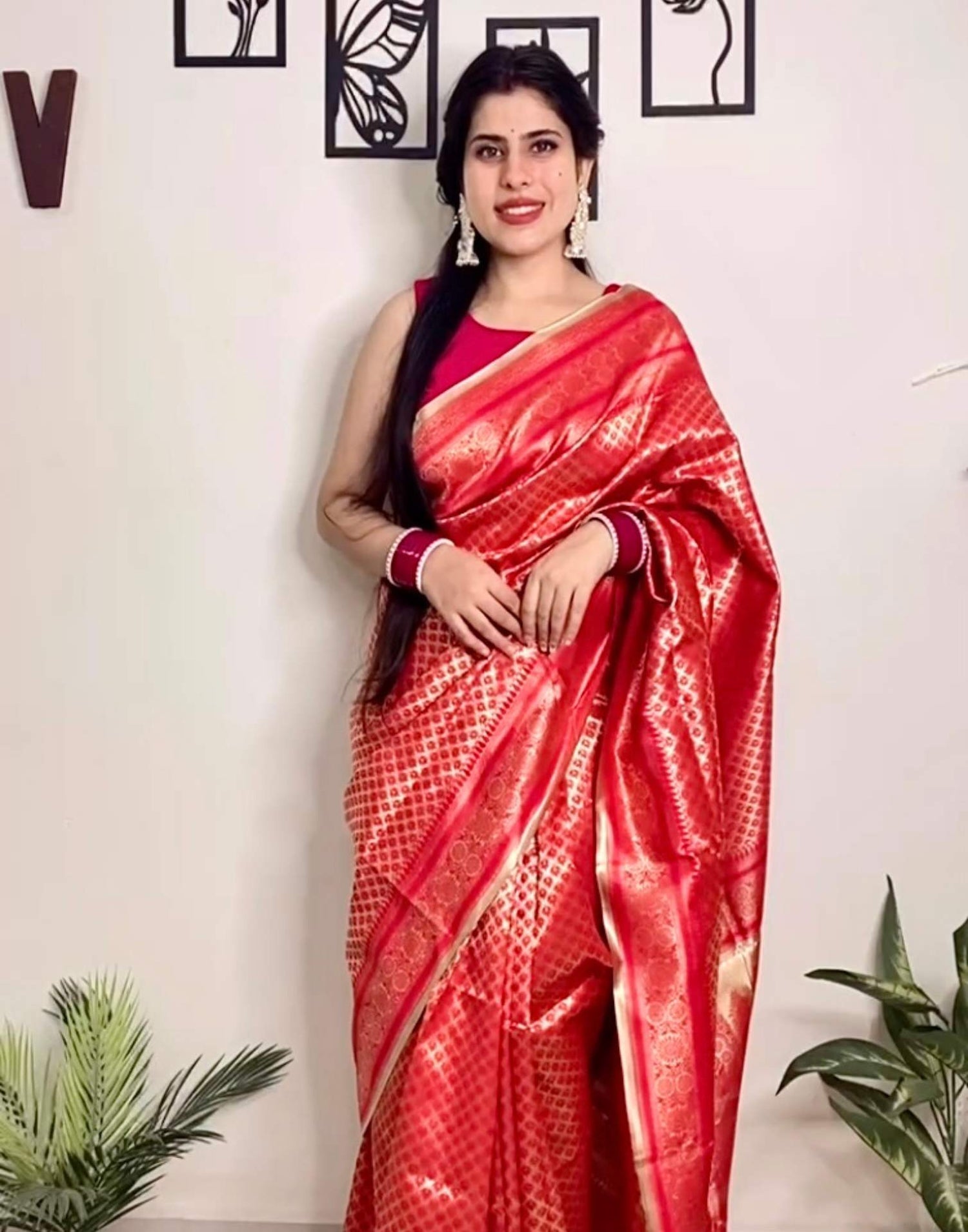 Pink Silk Woven Banarasi Saree