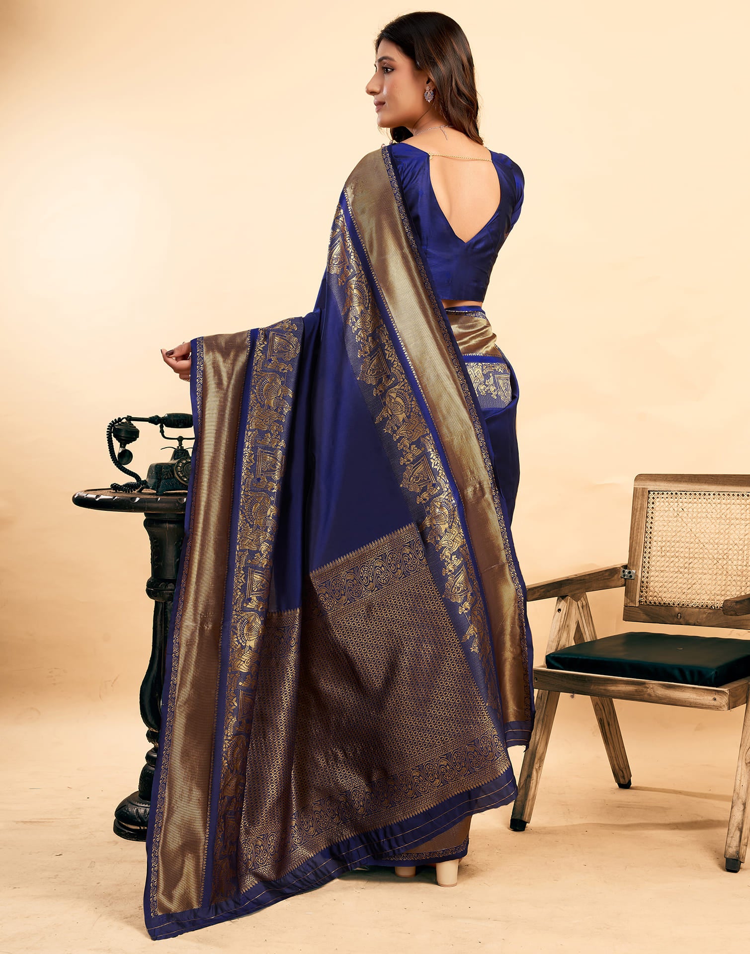 Navy Blue Silk Woven Kanjivaram Saree