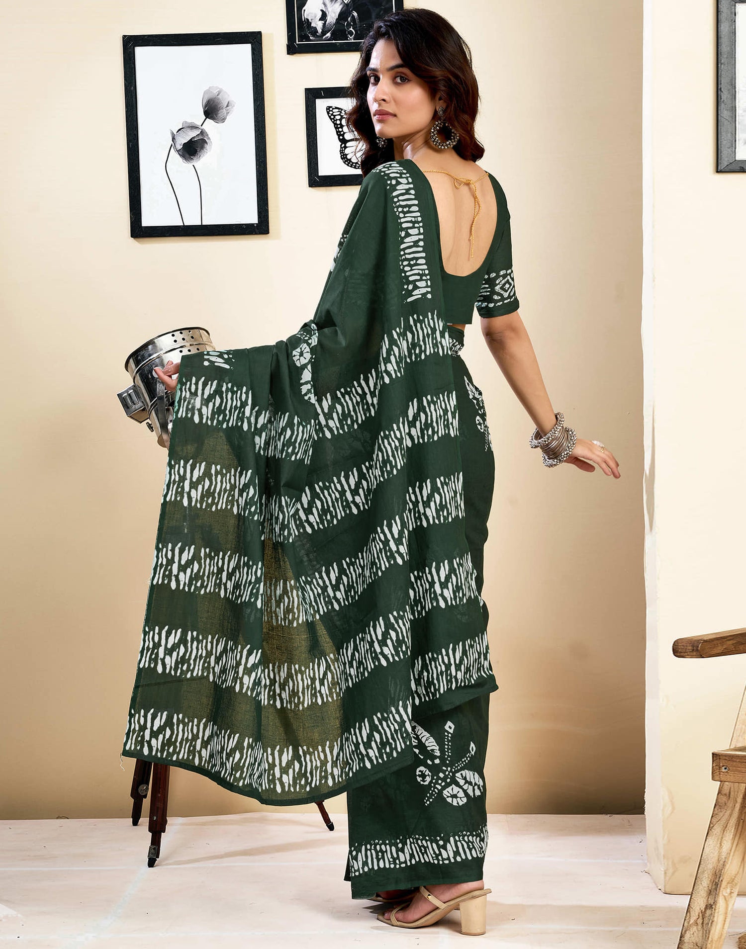 Ready To Wear Dark Green Pure Cotton Printed Saree With Pocket
