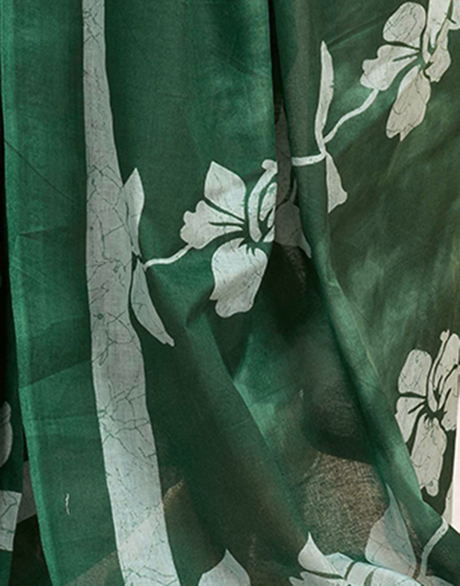 Ready To Wear Green Pure Cotton Floral Printed Saree With Pocket