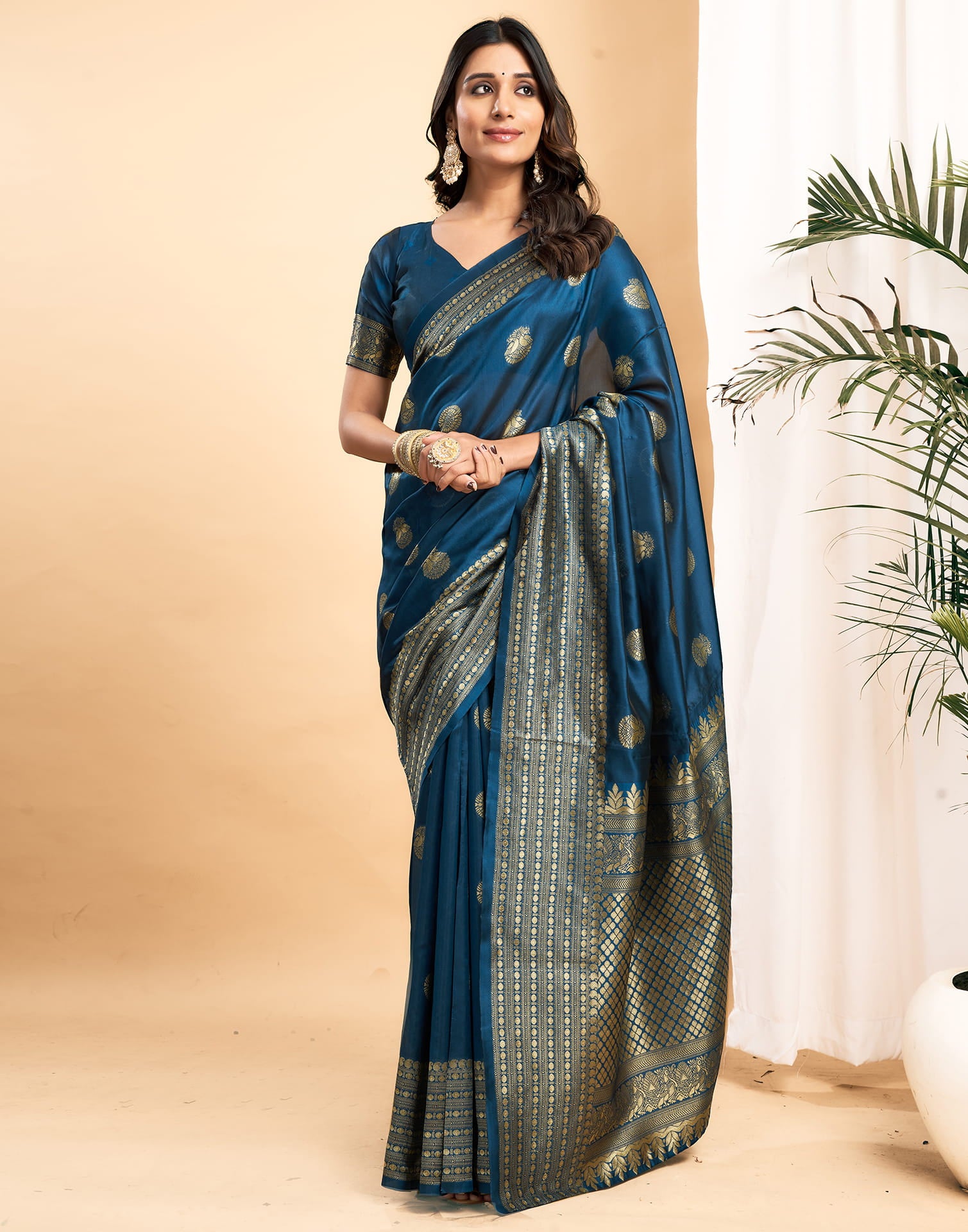 Blue Silk Blend Woven Kanjivaram Saree