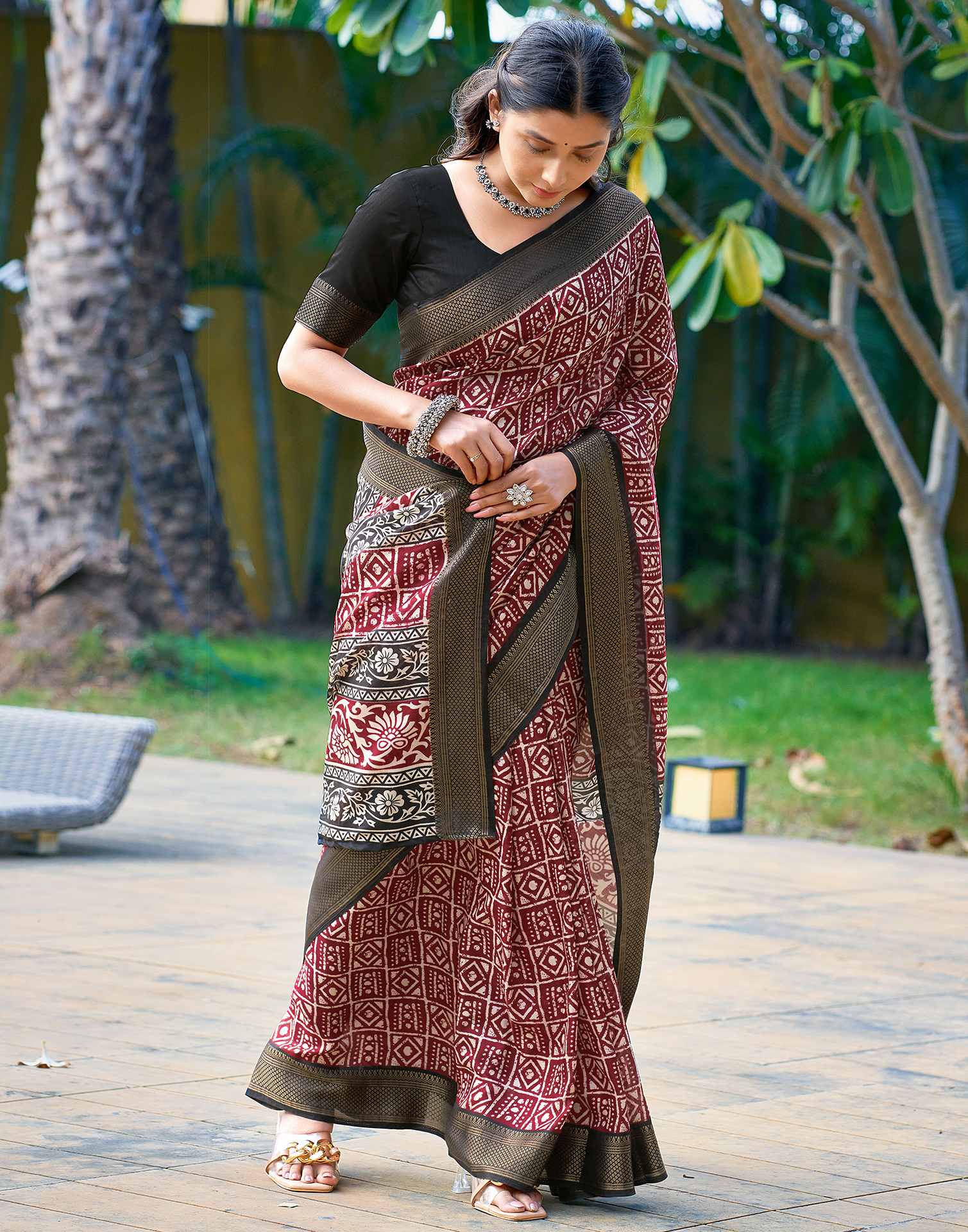 Maroon Printed Cotton Blend Saree