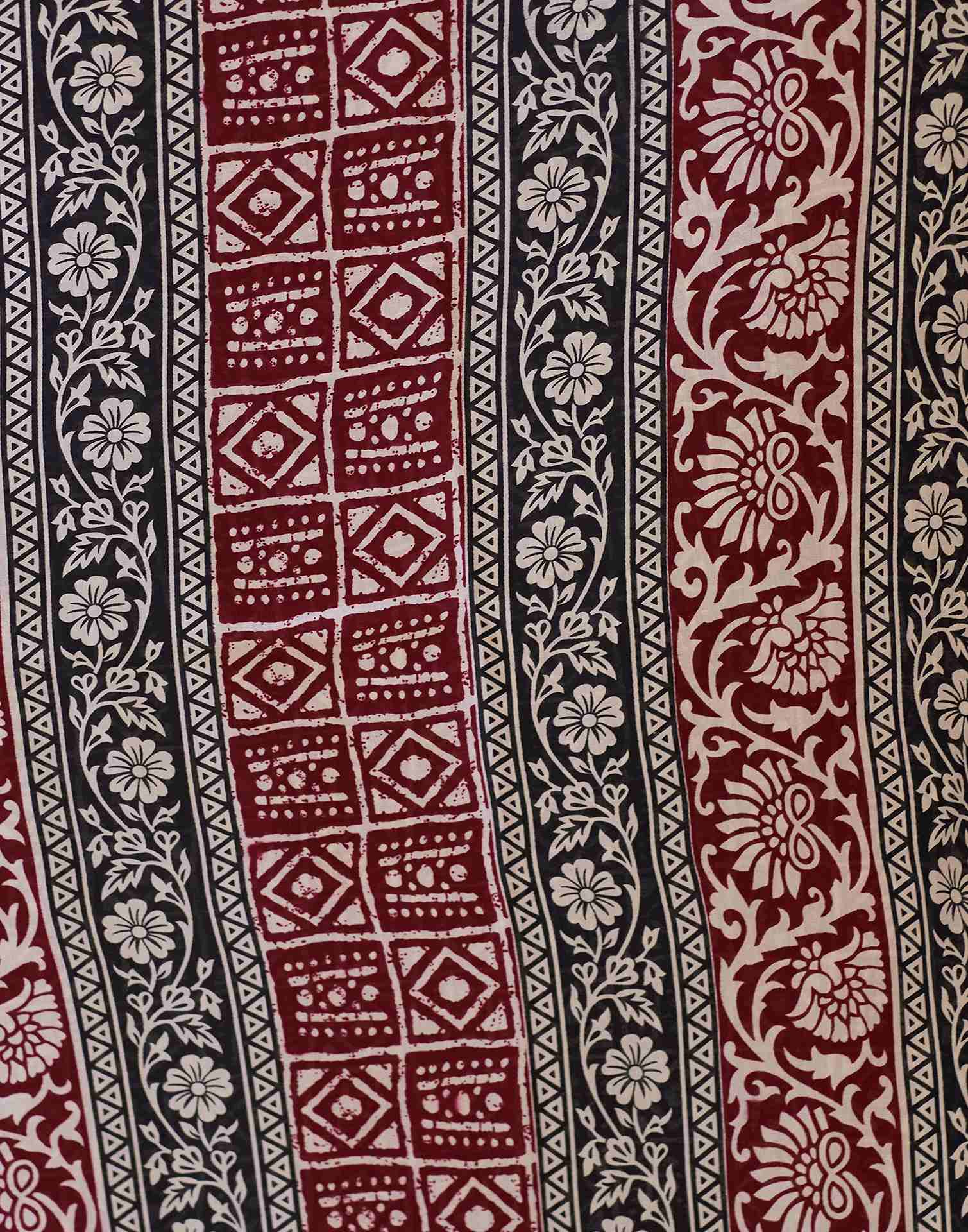 Maroon Printed Cotton Blend Saree