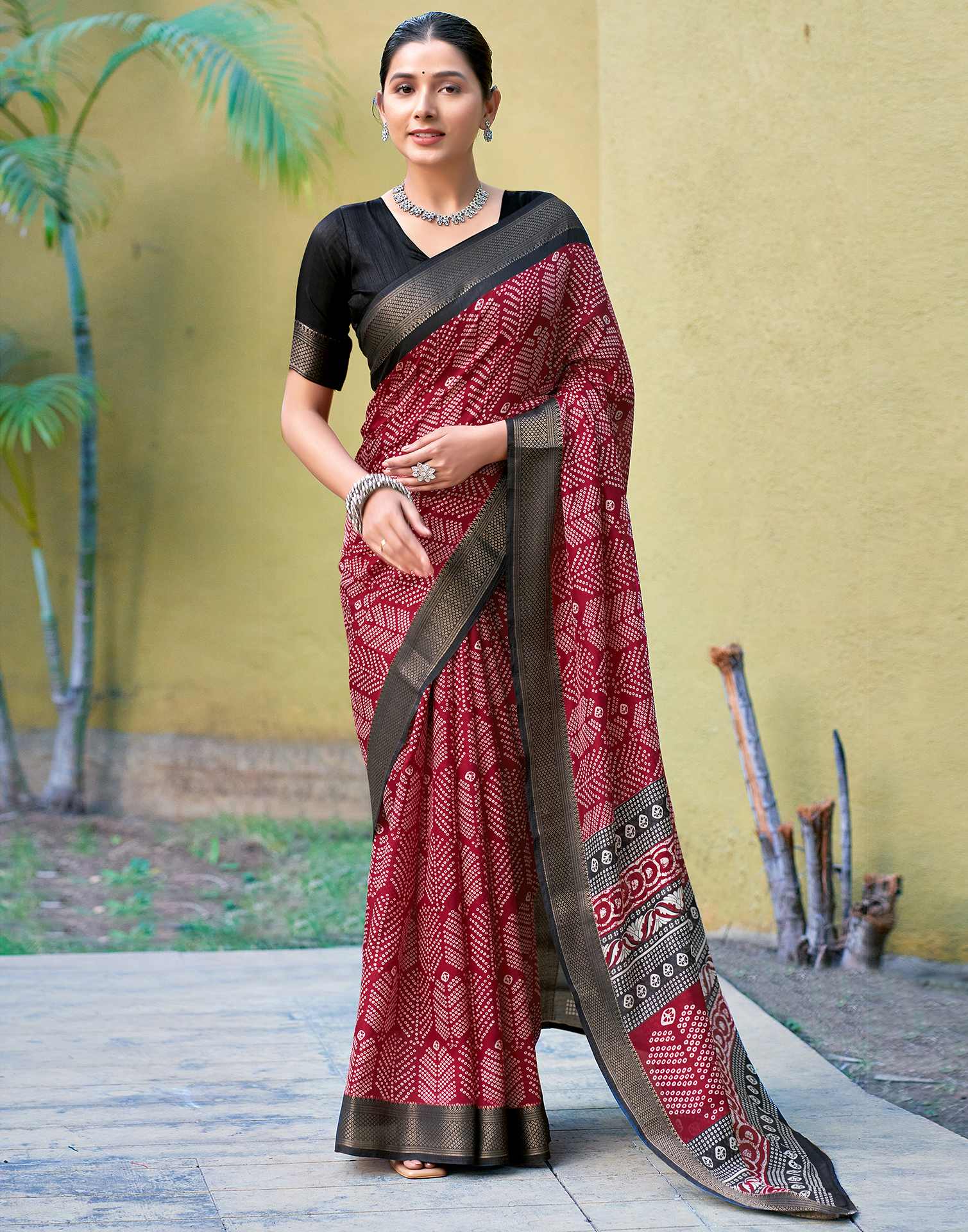 Maroon Bandhani Printed Cotton Blend Saree