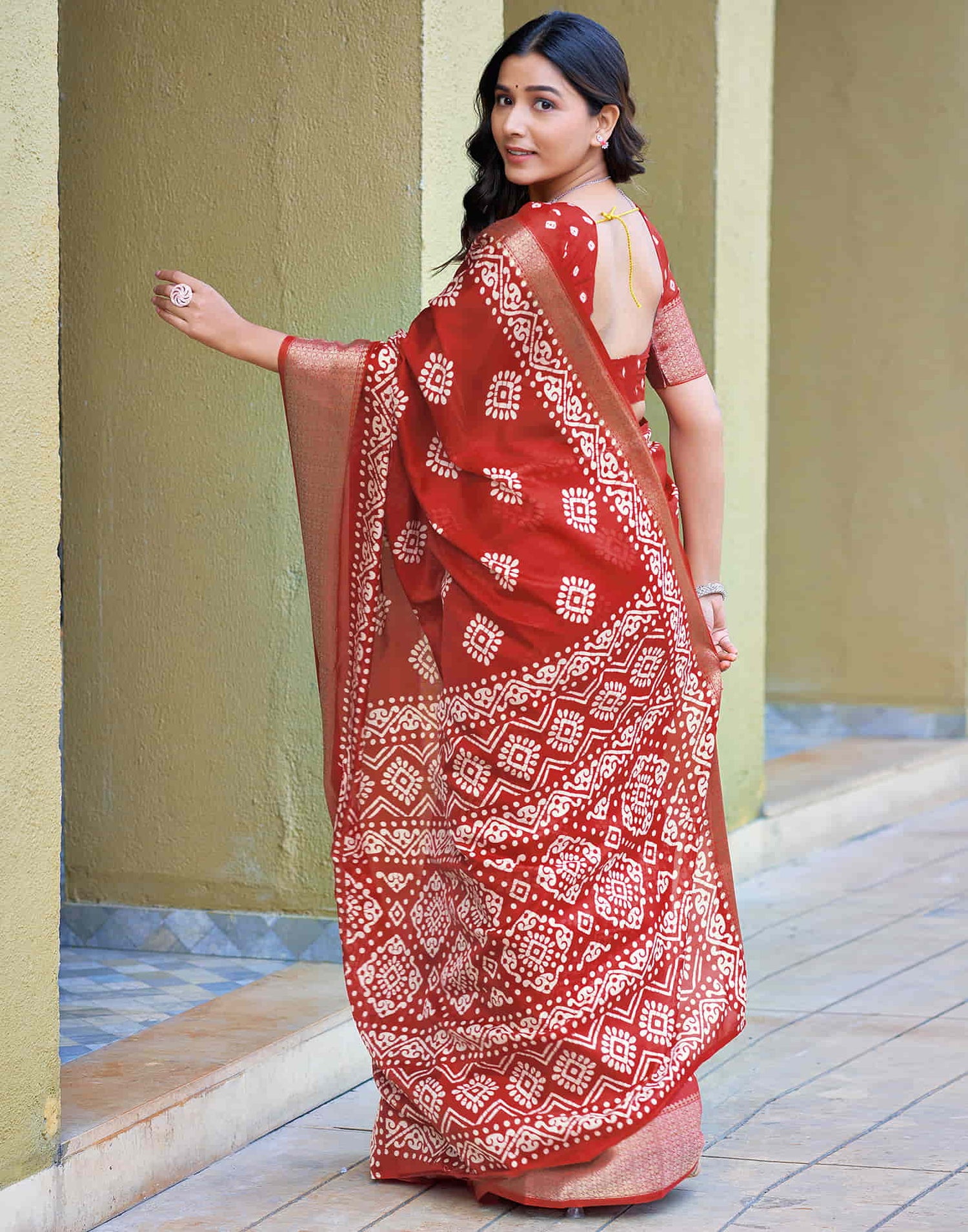 Red Cotton Blend Printed Saree