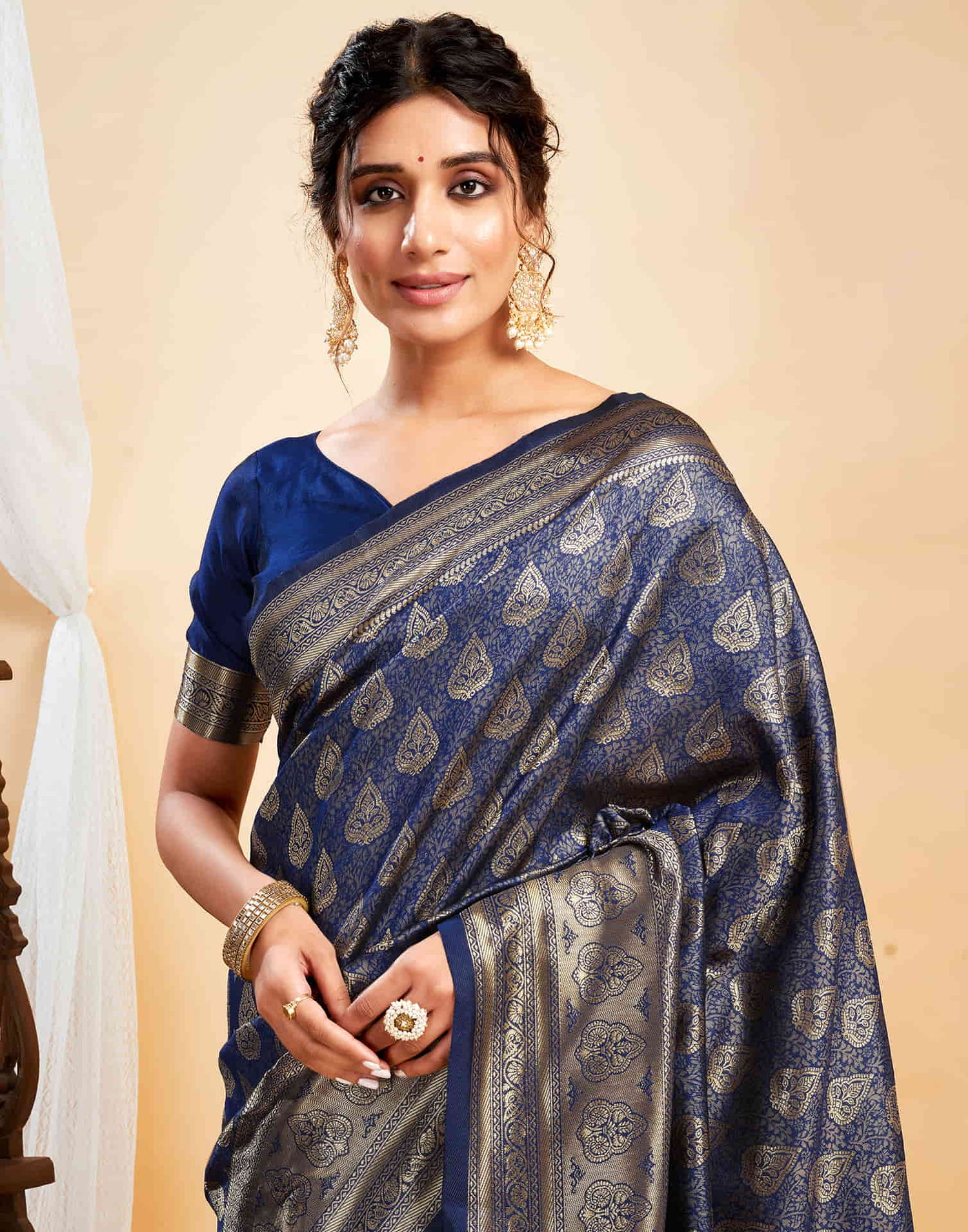 Blue Silk Blend Woven Banarasi Saree