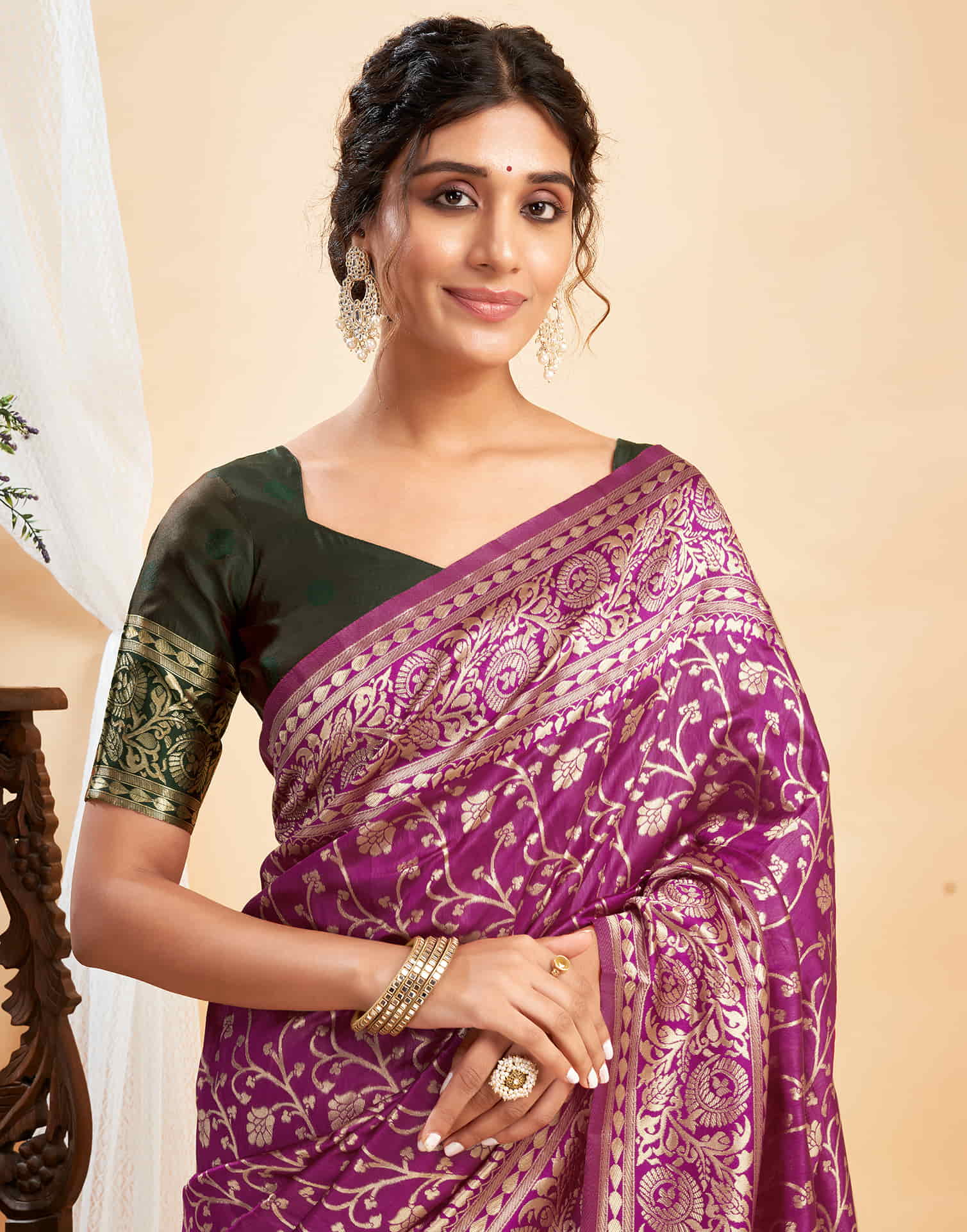 Purple Silk Blend Woven Banarasi Saree