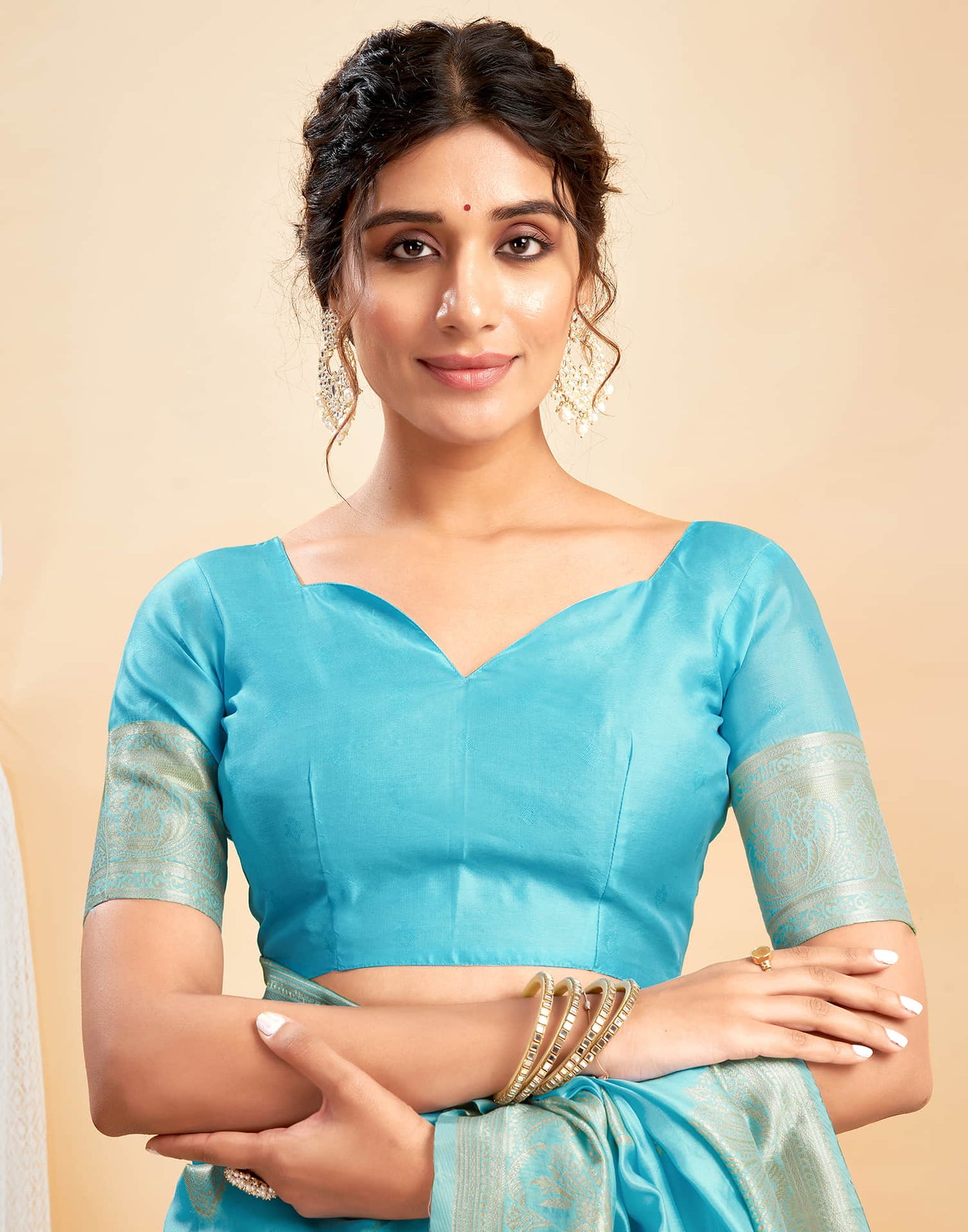 Blue Silk Blend Woven Banarasi Saree
