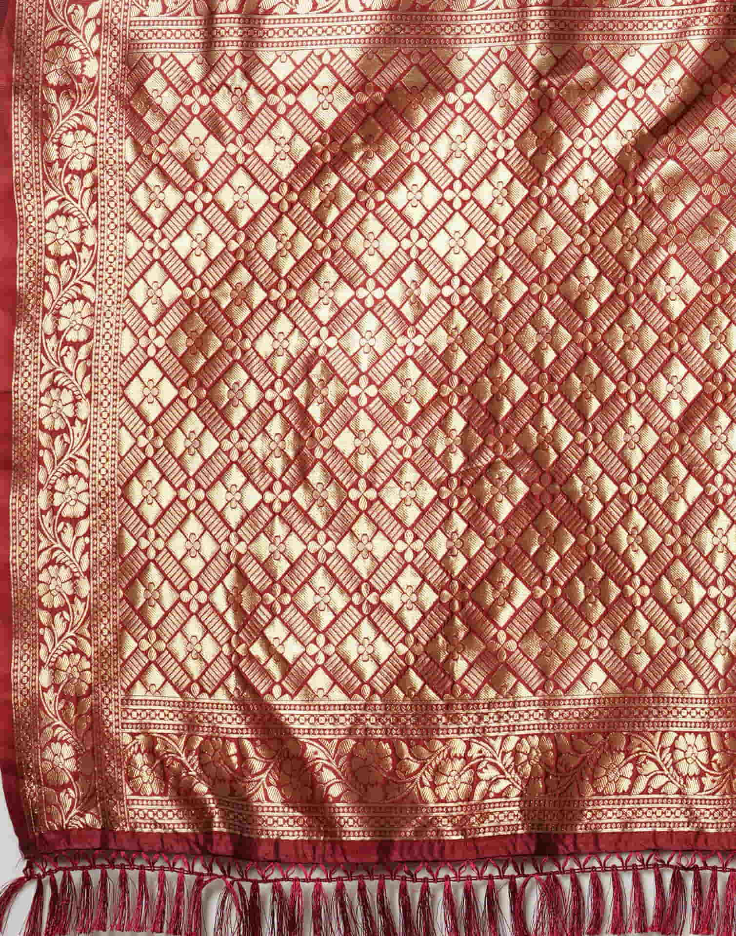 Dark Green Silk Woven Banarasi Saree