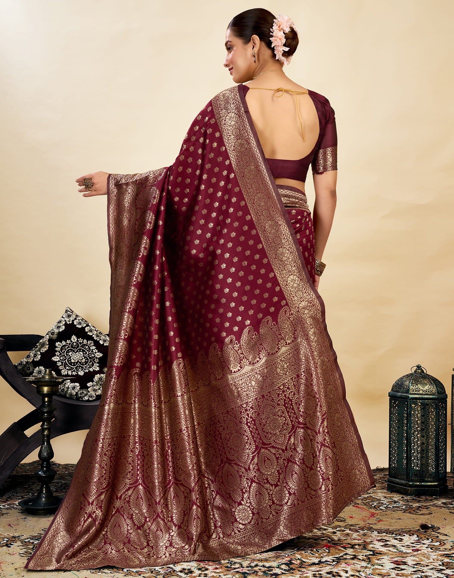Maroon Silk Blend Woven Banarasi Saree