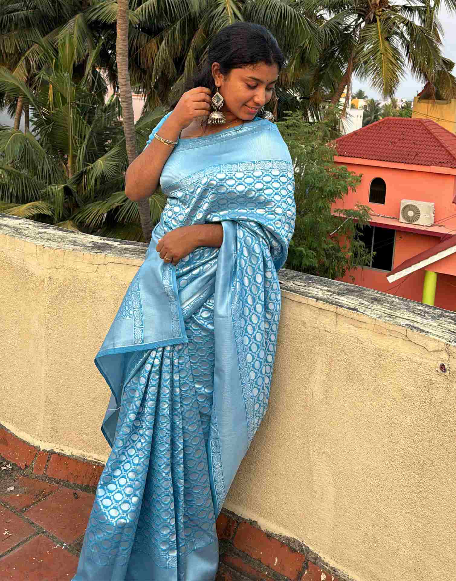 Blue Silk Blend Woven Banarasi Saree