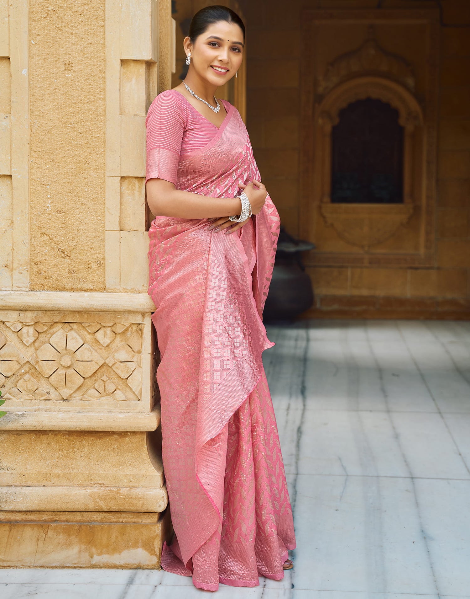 Pink Silk Blend Woven Banarasi Saree