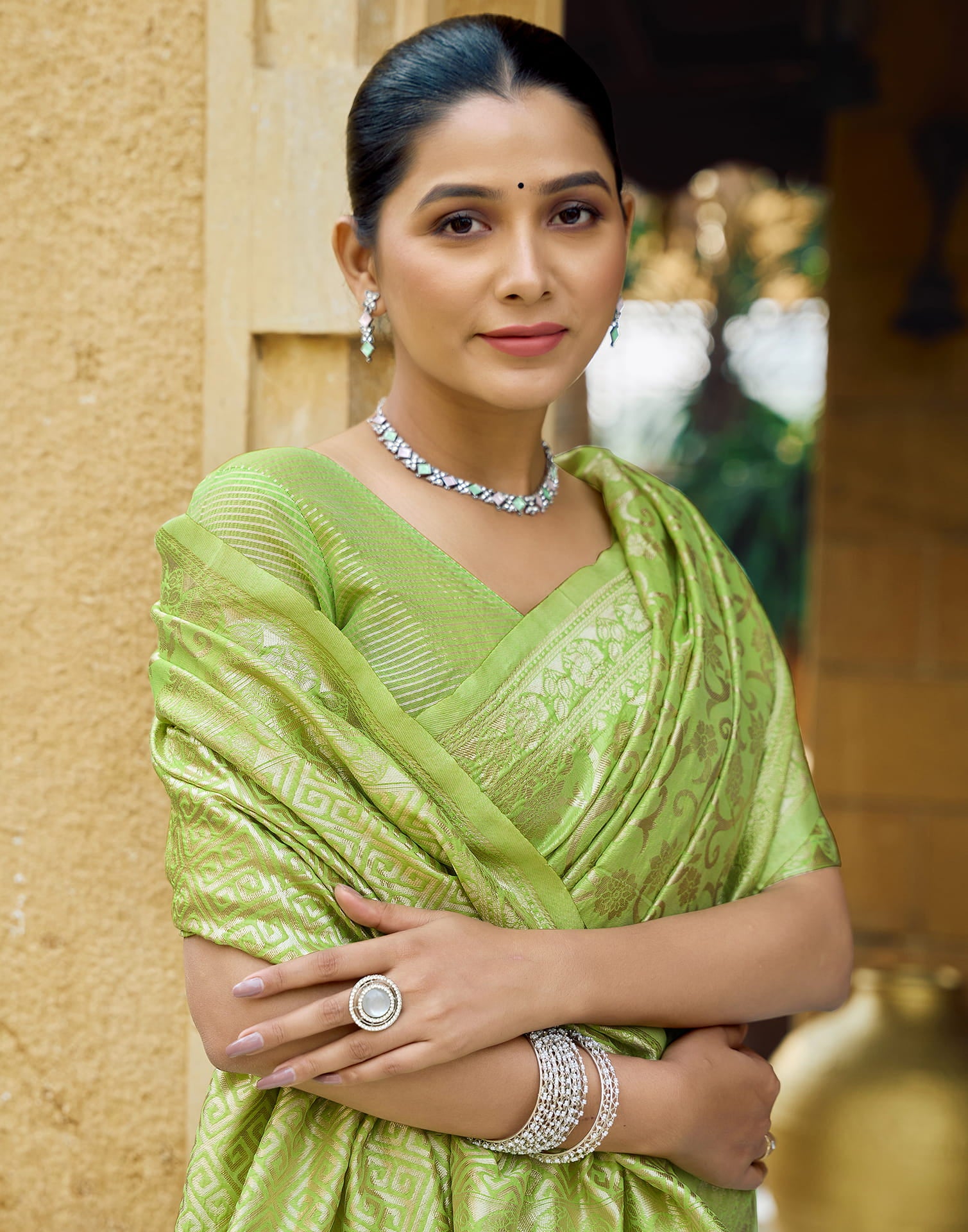 Green Silk Blend Woven Banarasi Saree