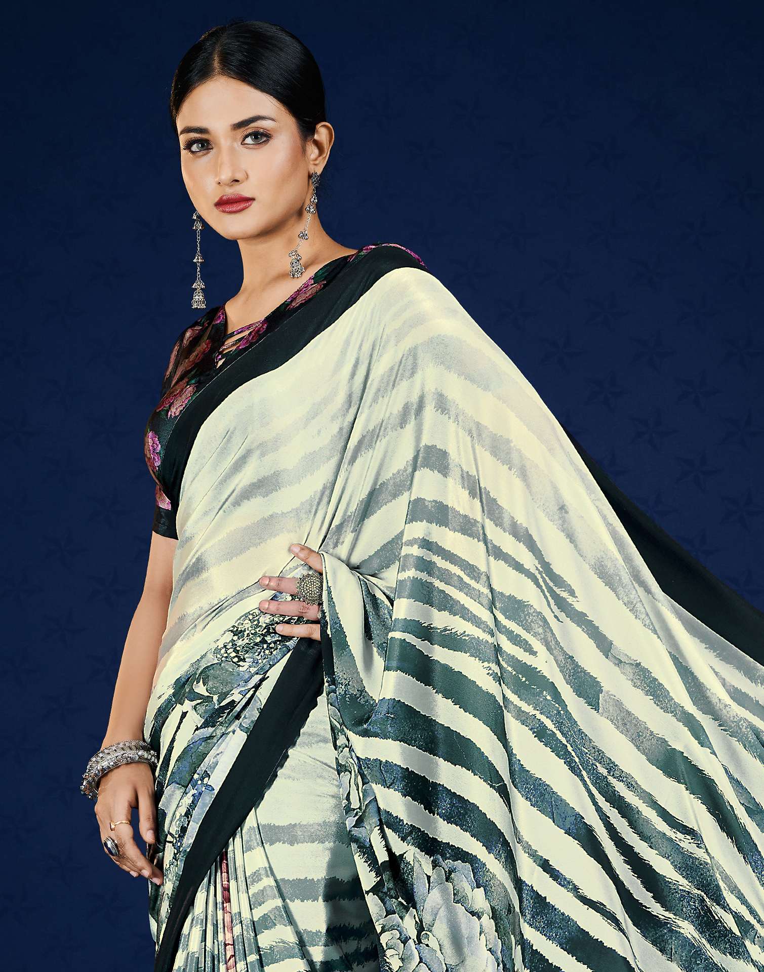 White Polyester Printed Printed Saree