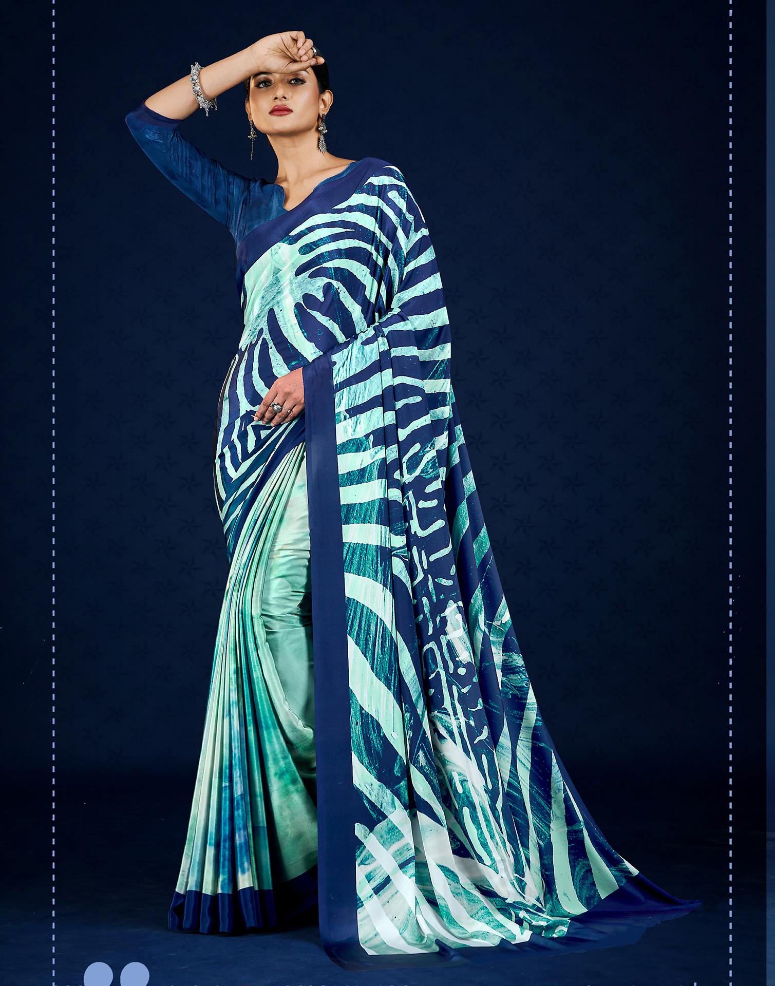 Blue Polyester Printed Printed Saree