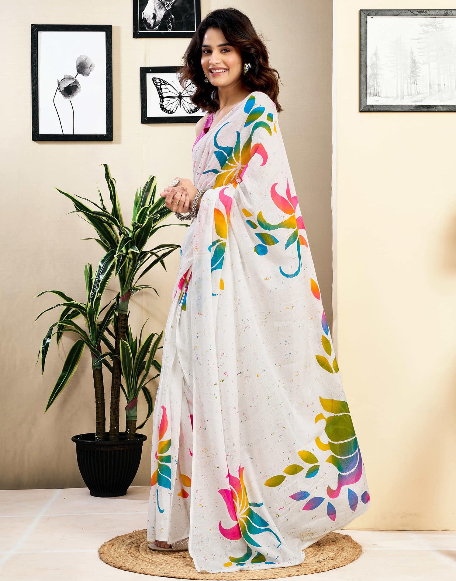 Ready To Wear White Pure Cotton Floral Printed Saree With Pocket