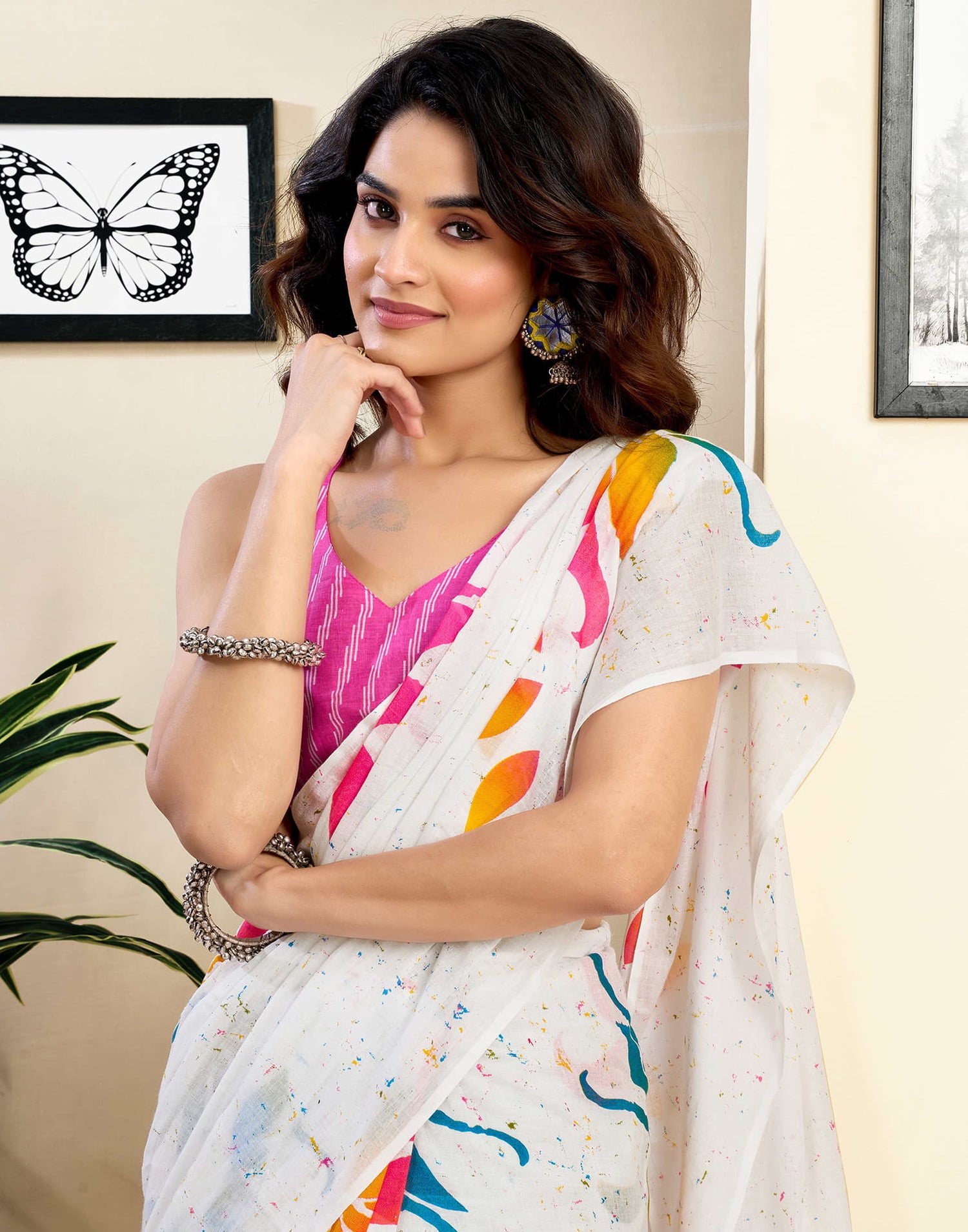 Ready To Wear White Pure Cotton Floral Printed Saree With Pocket