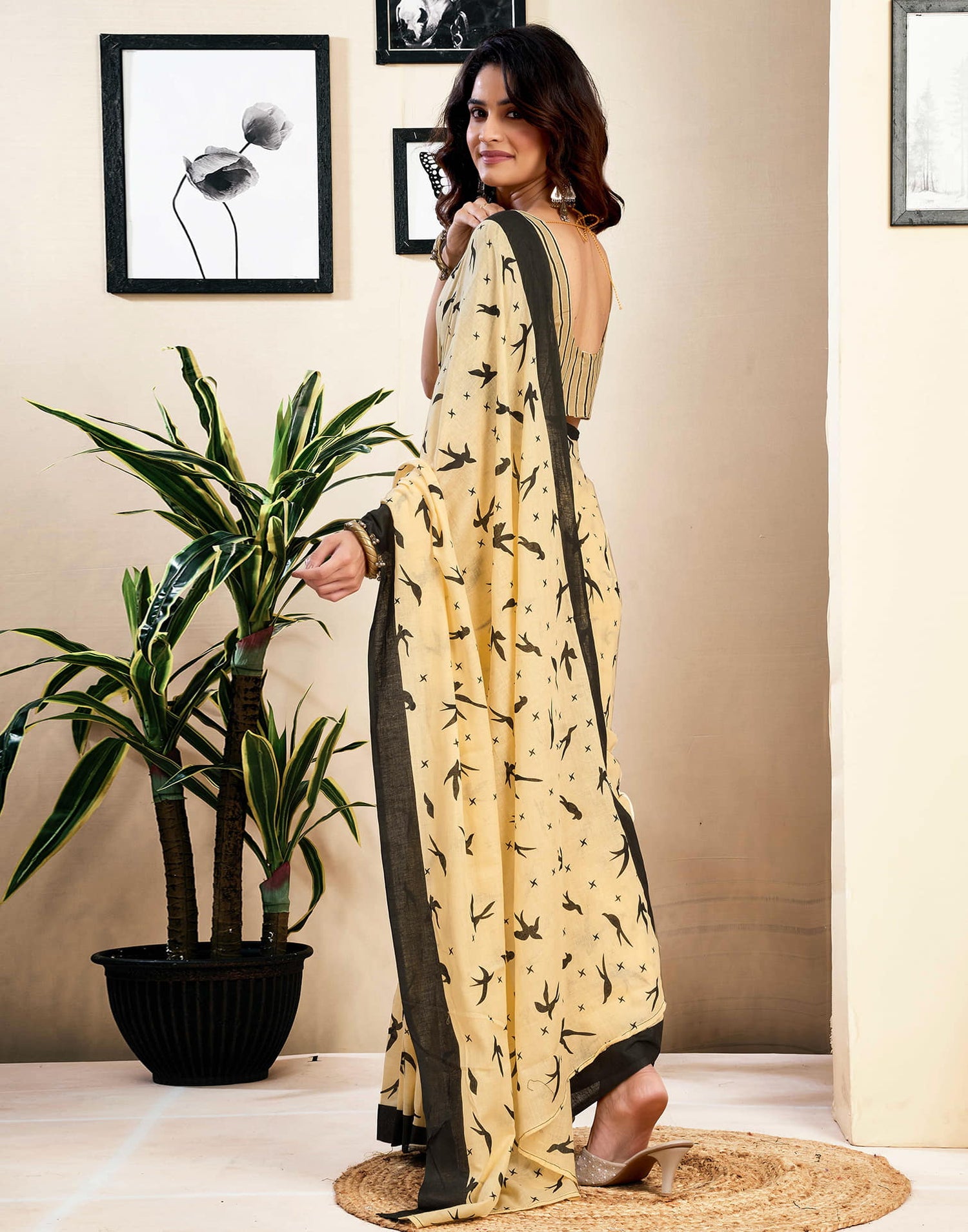 Ready To Wear Cream Pure Cotton Printed Saree With Pocket