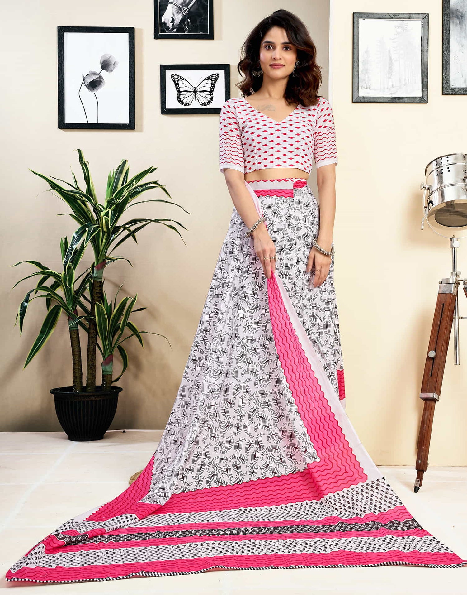 Ready To Wear White Pure Cotton Printed Saree With Pocket
