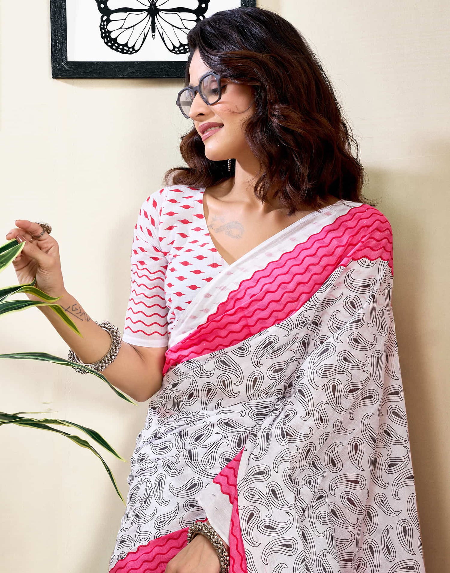 Ready To Wear White Pure Cotton Printed Saree With Pocket