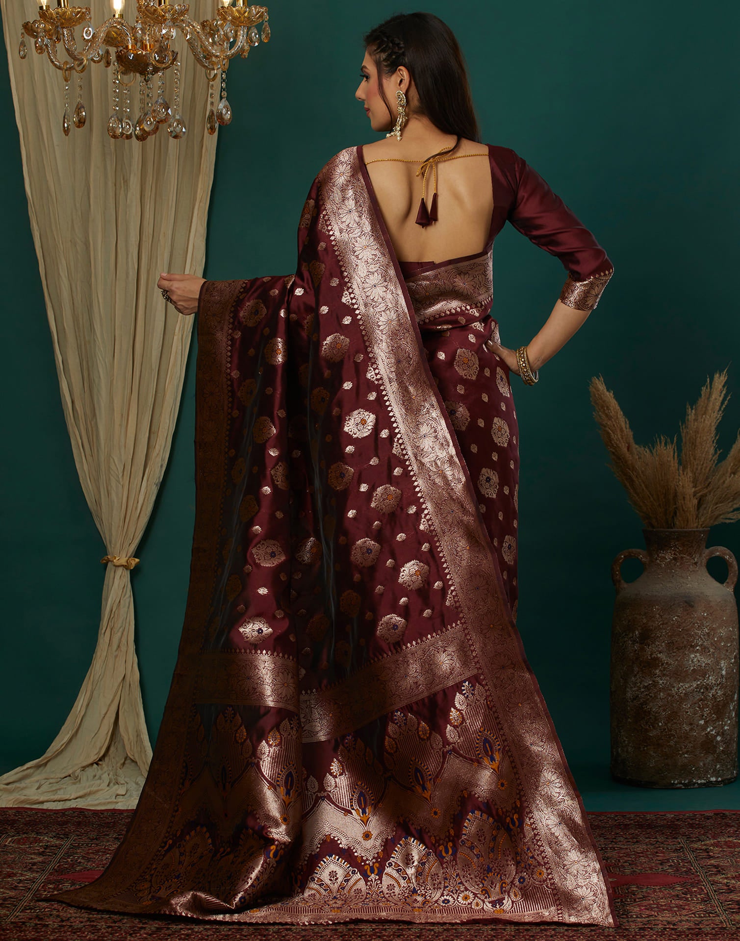 Maroon Silk Blend Woven Banarasi Saree