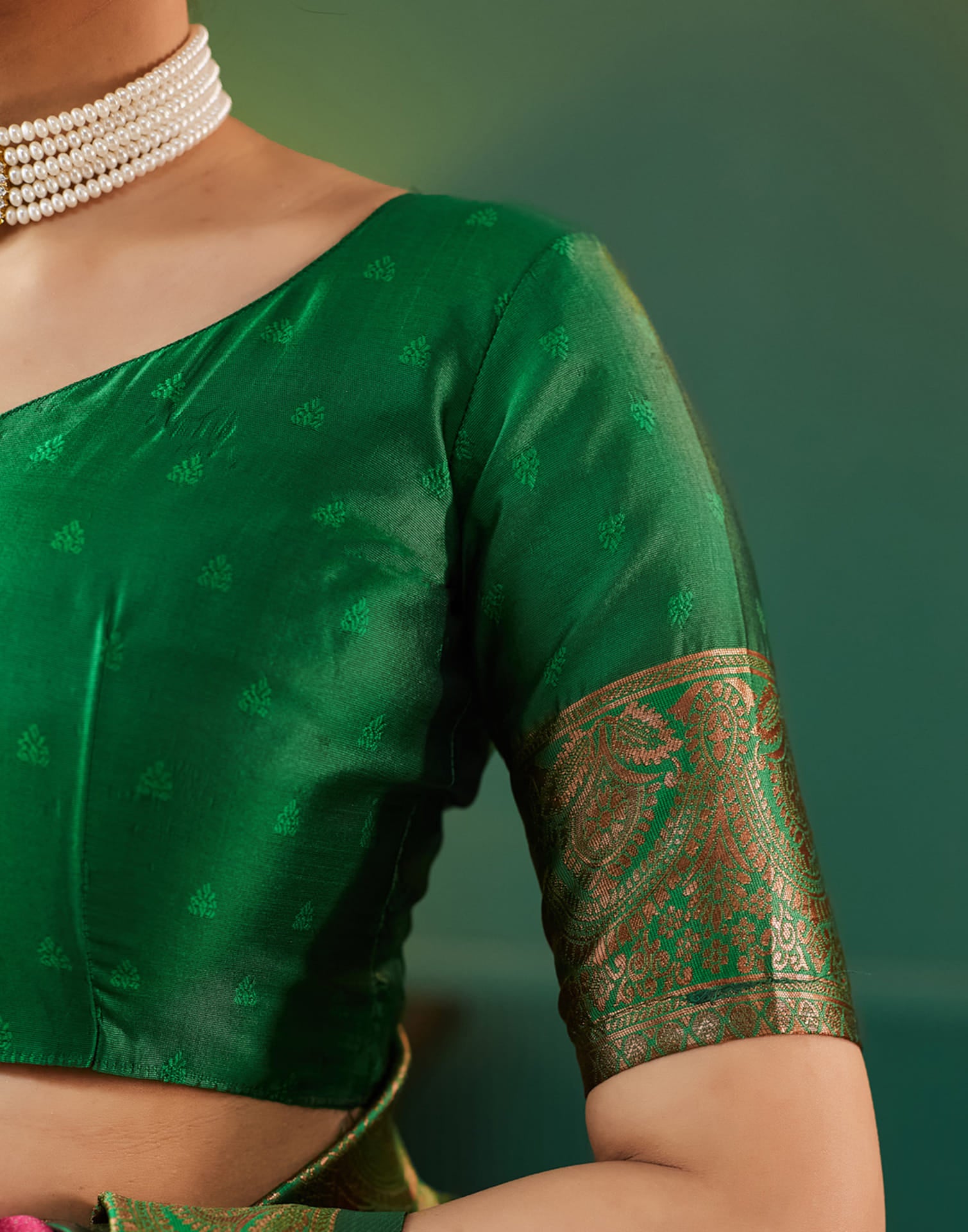 Mauve Silk Blend Woven Saree