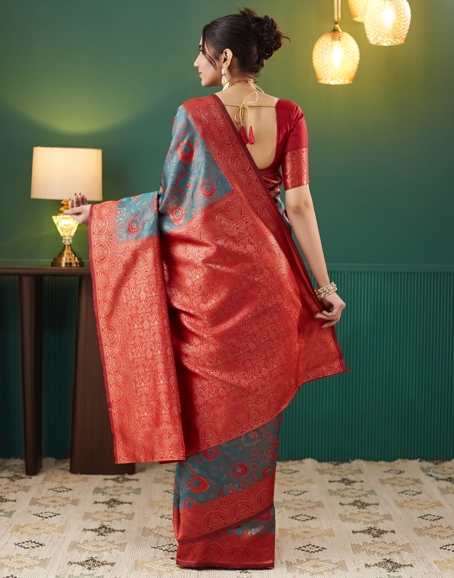 Blue Silk Blend Woven Saree