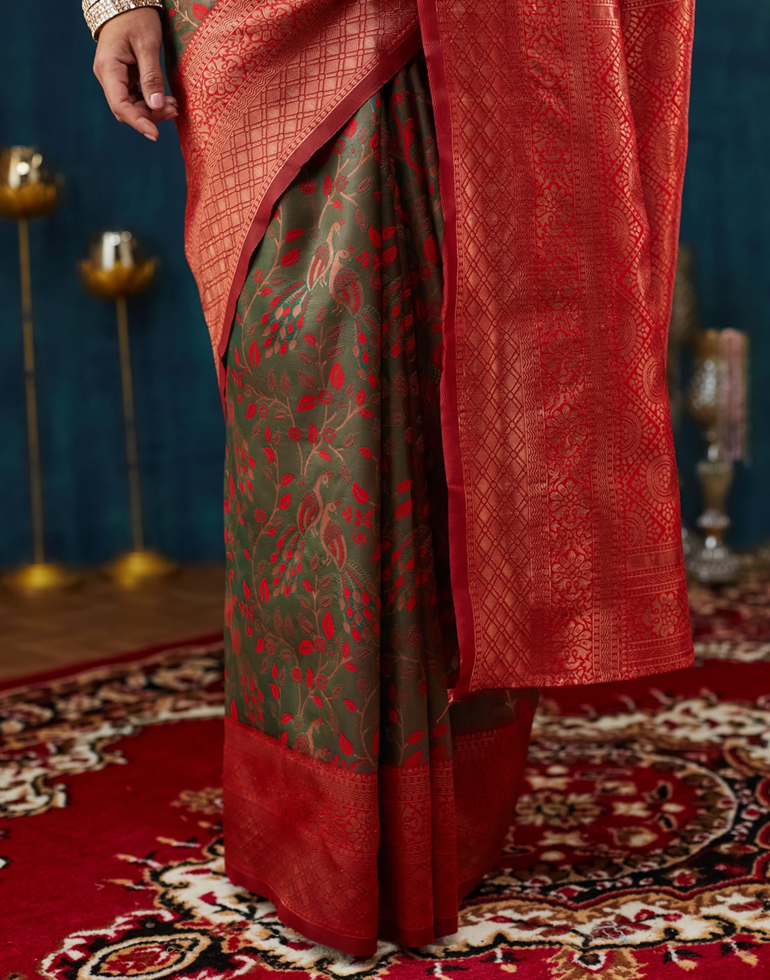 Green Silk Blend Woven Saree