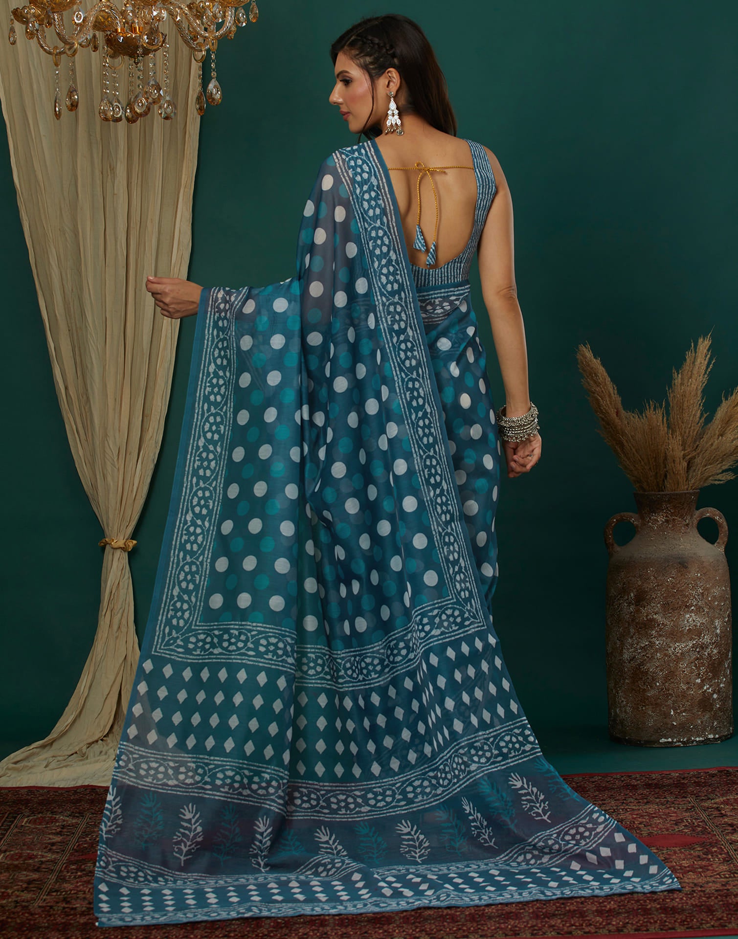 Turquoise Cotton Blend Printed Saree