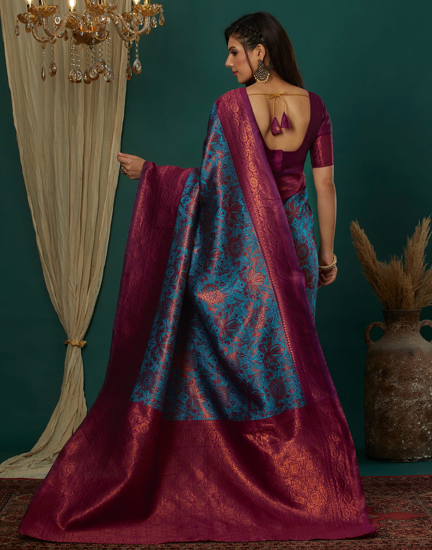 Blue Silk Blend Woven Saree