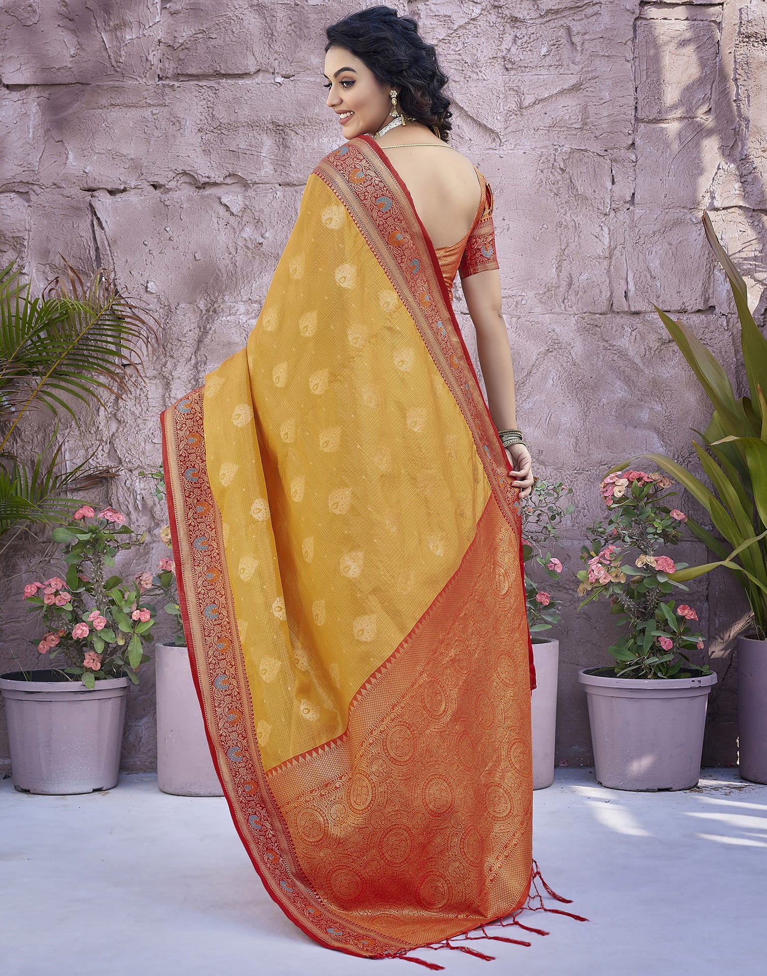Yellow Silk Blend Woven Woven Saree