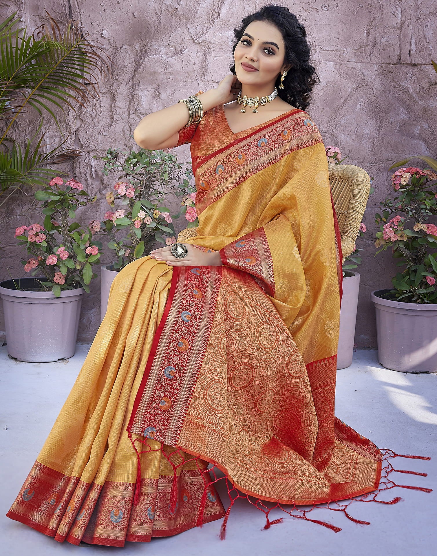 Yellow Silk Blend Woven Woven Saree