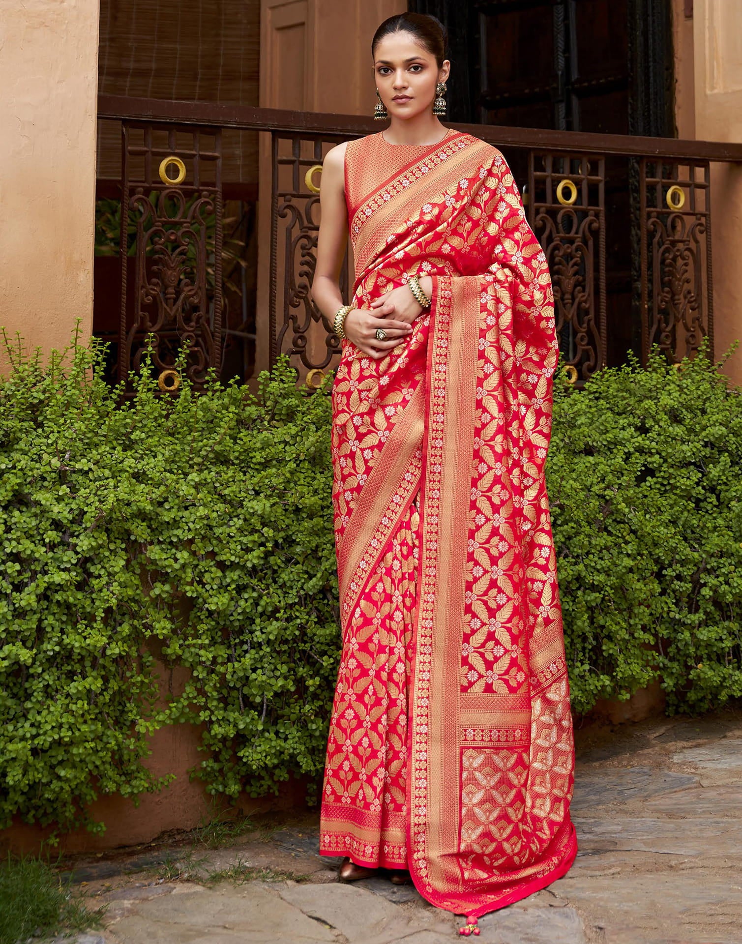 Red Silk Blend Woven Banarasi Saree