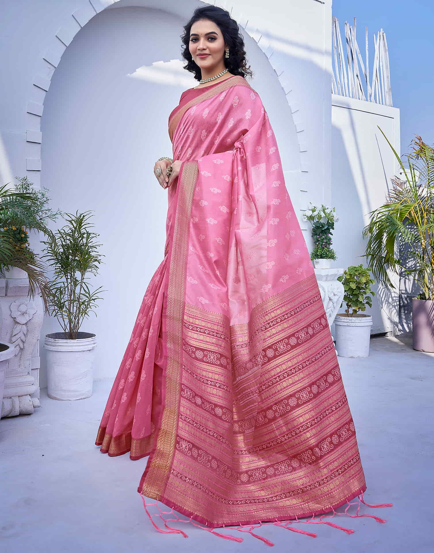 Pink Silk Woven Banarasi Saree