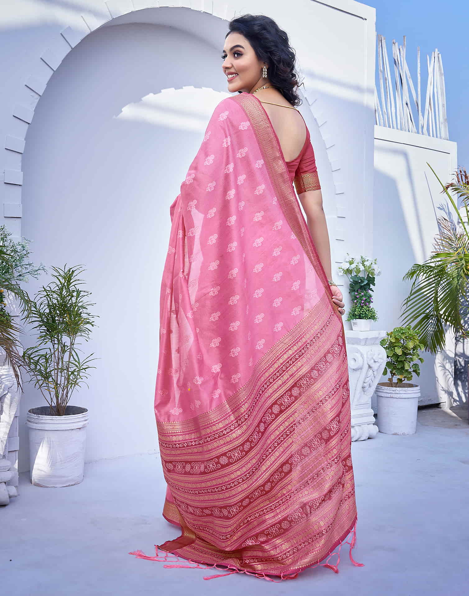 Pink Silk Woven Banarasi Saree