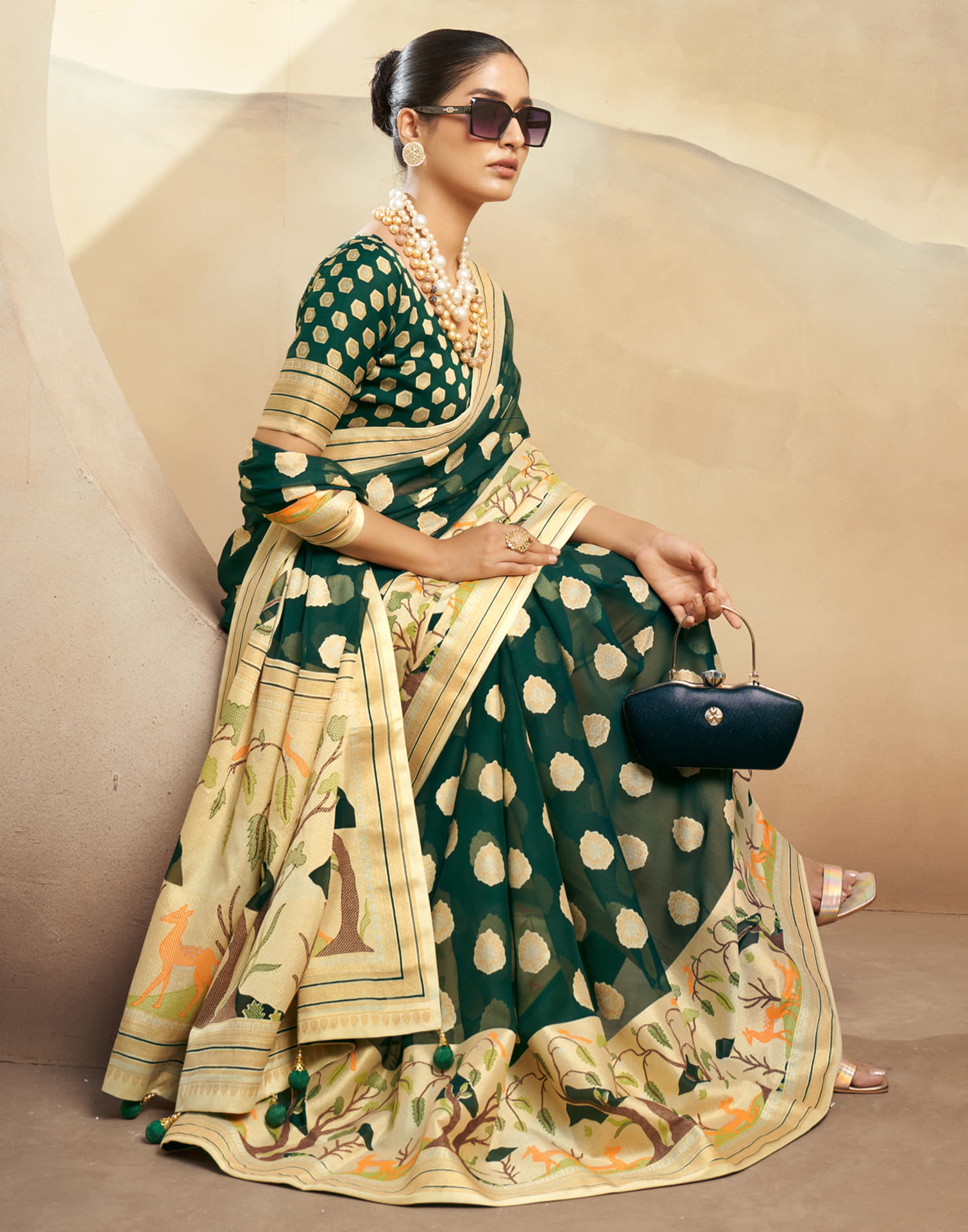 Dark Green Georgette Weaving Saree
