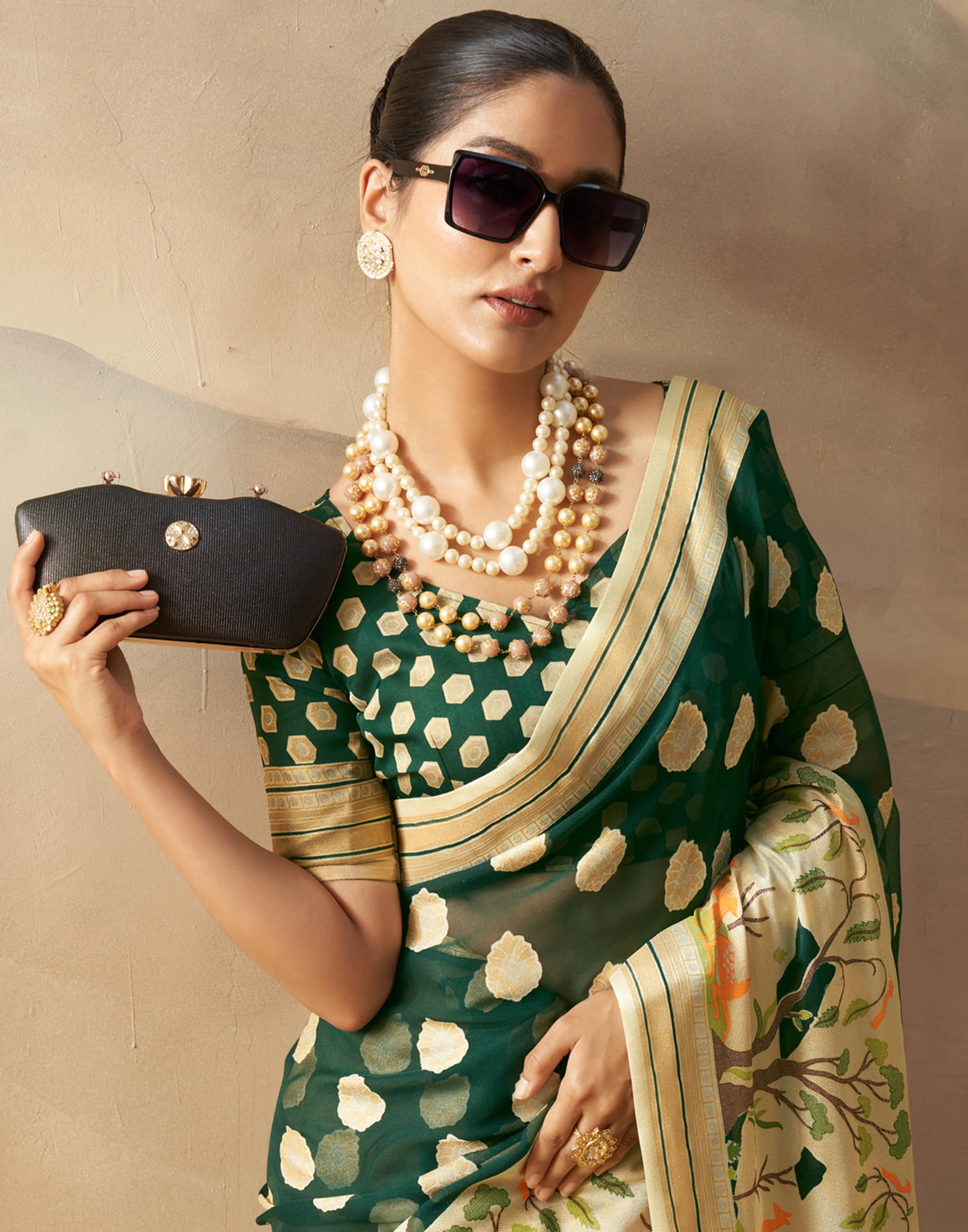 Dark Green Georgette Weaving Saree