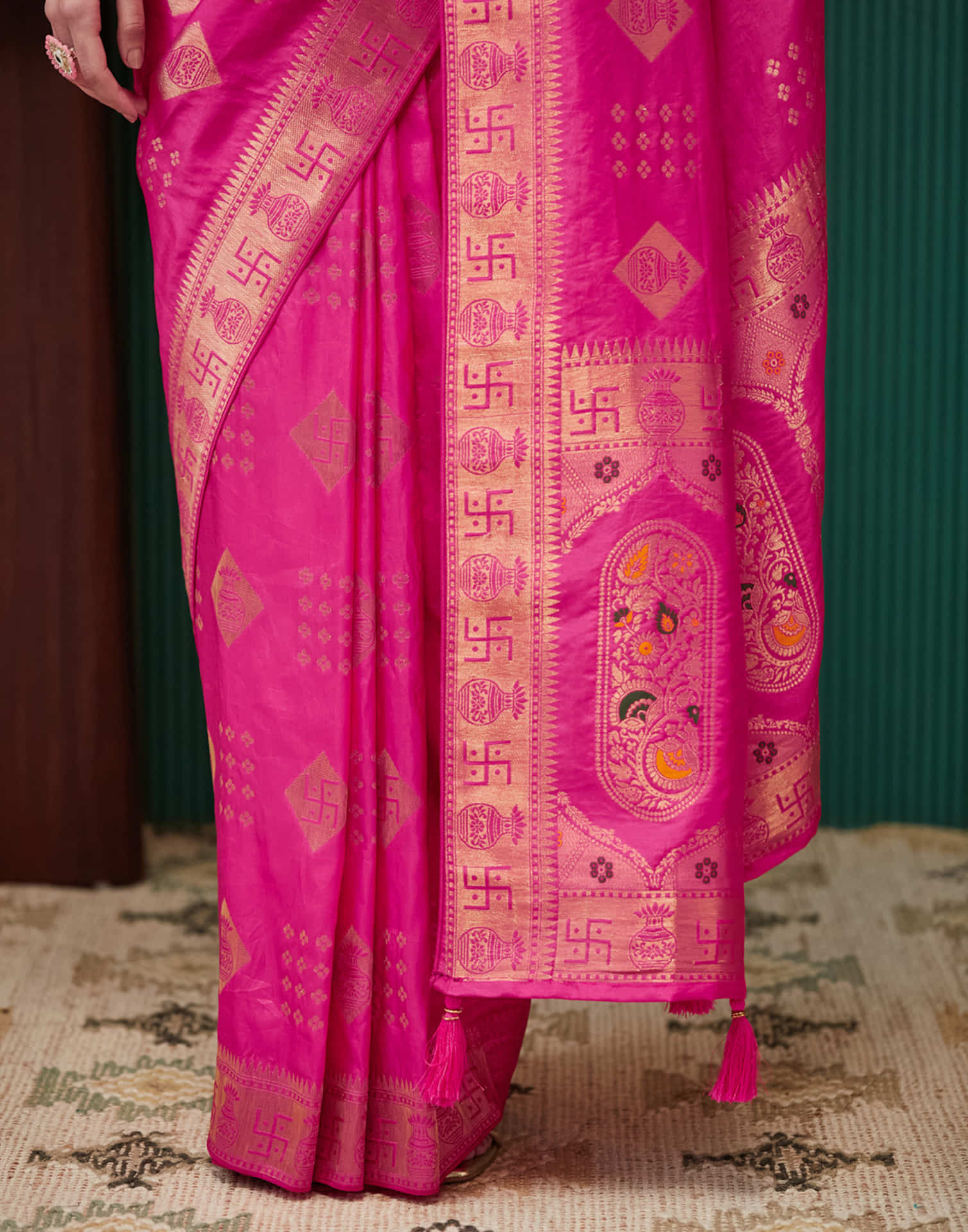 Bright Pink Silk Woven Banarasi Saree