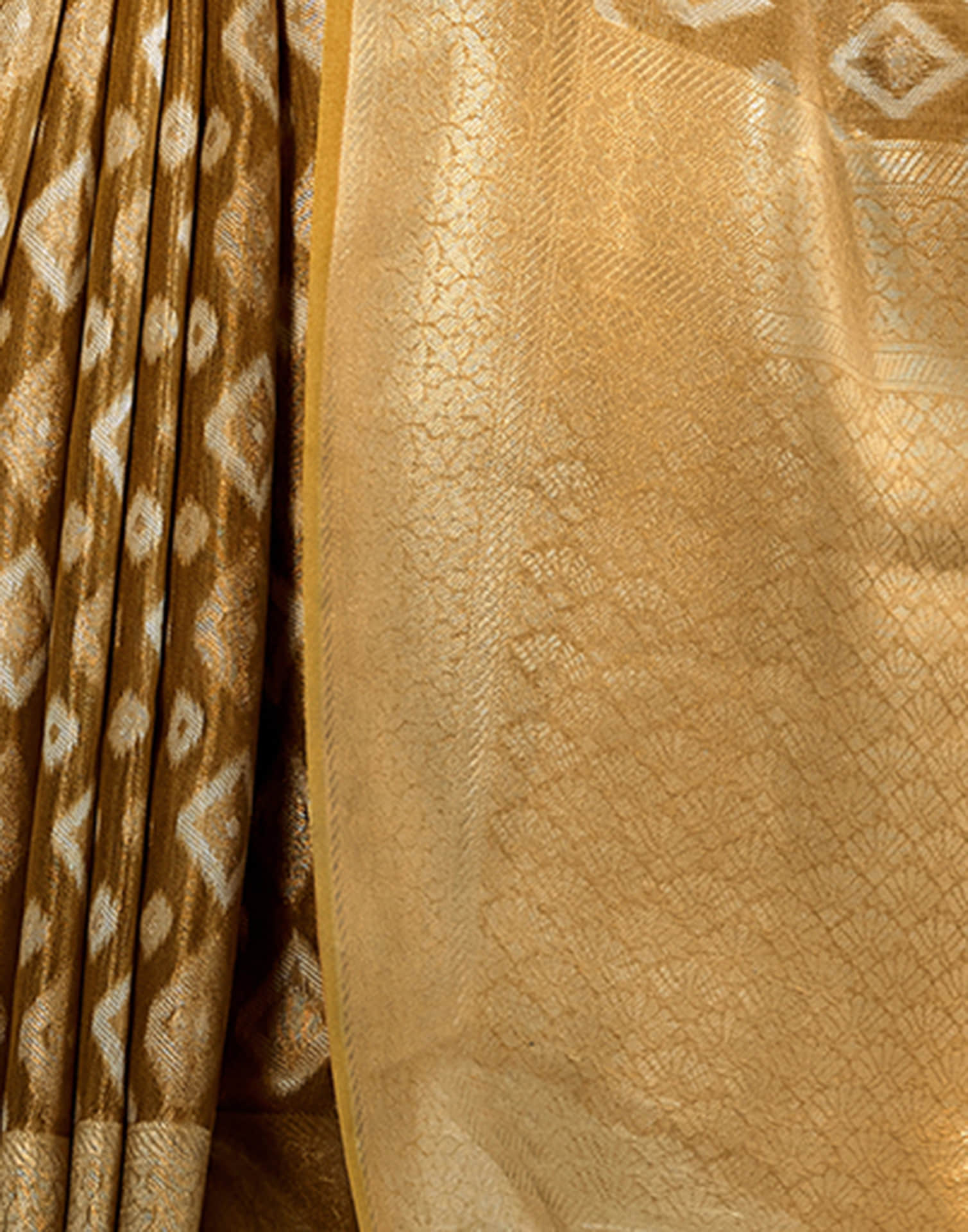 Golden Tissue Silk Woven Banarasi Saree