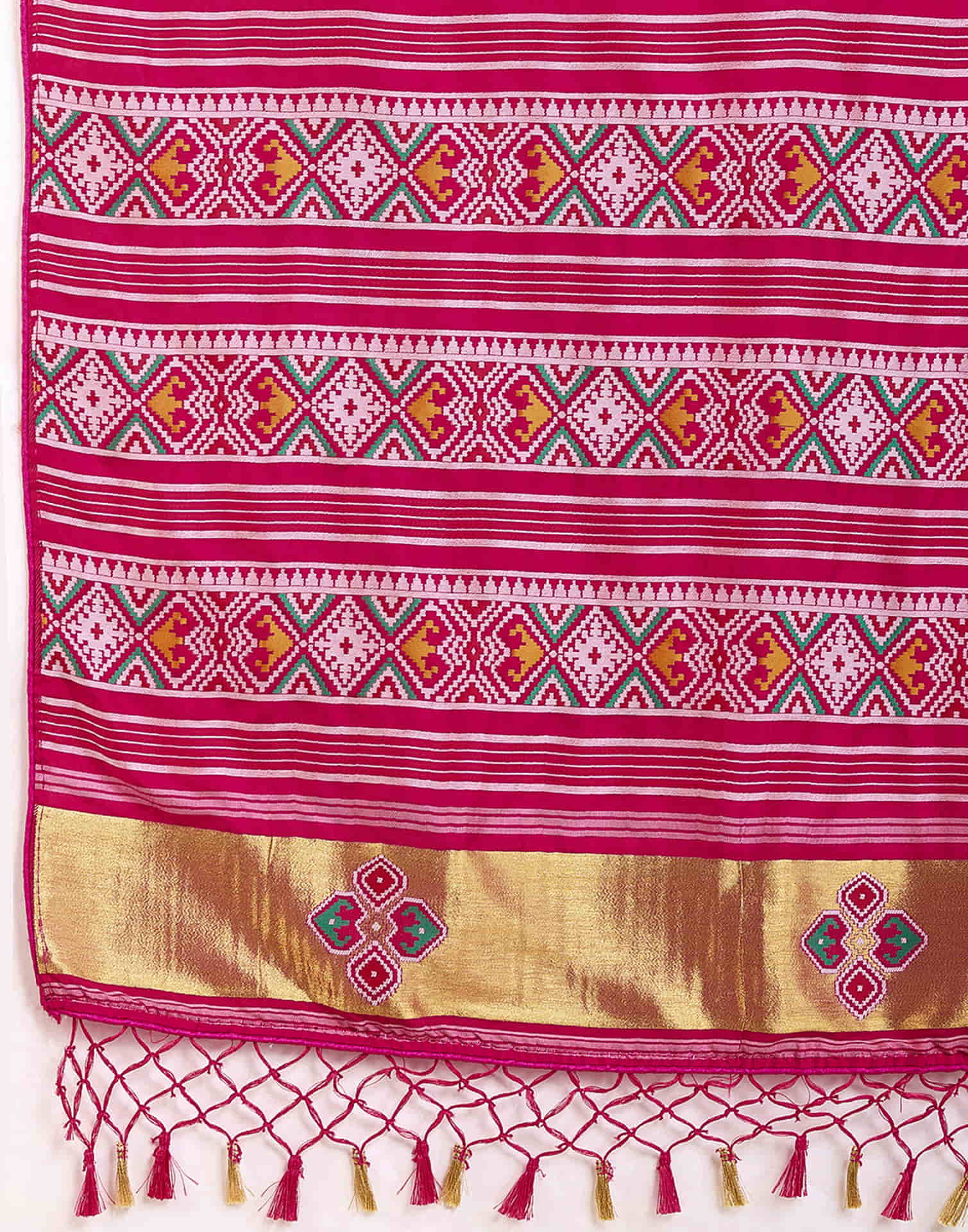 Rani Pink Silk Woven Banarasi Saree